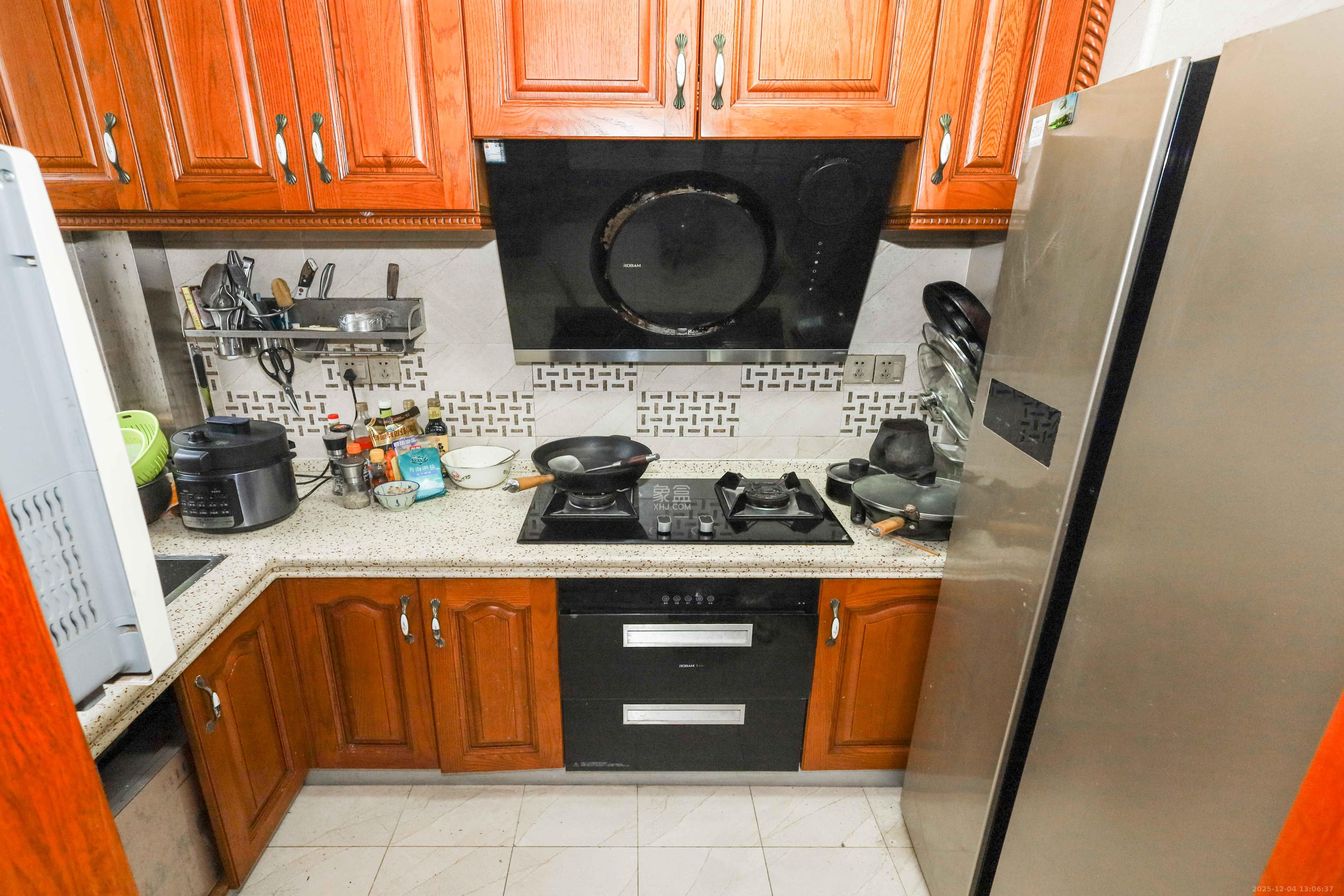 梅溪鑫苑名家  3室2厅1卫    96.8万厨房