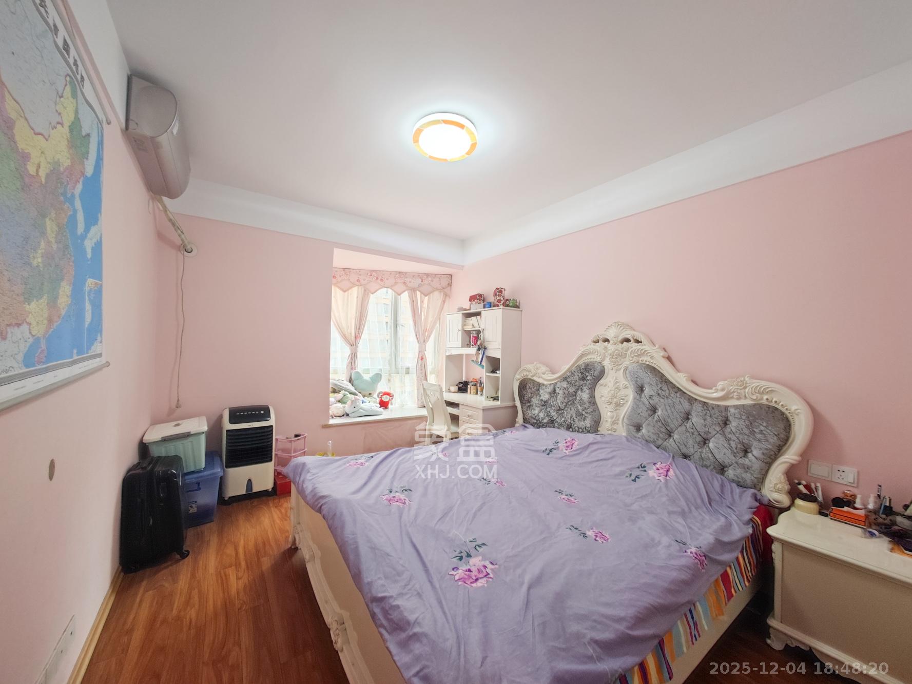 五矿万境水岸一期（万境水岸嘉苑）  3室2厅2卫    158.0万卧室