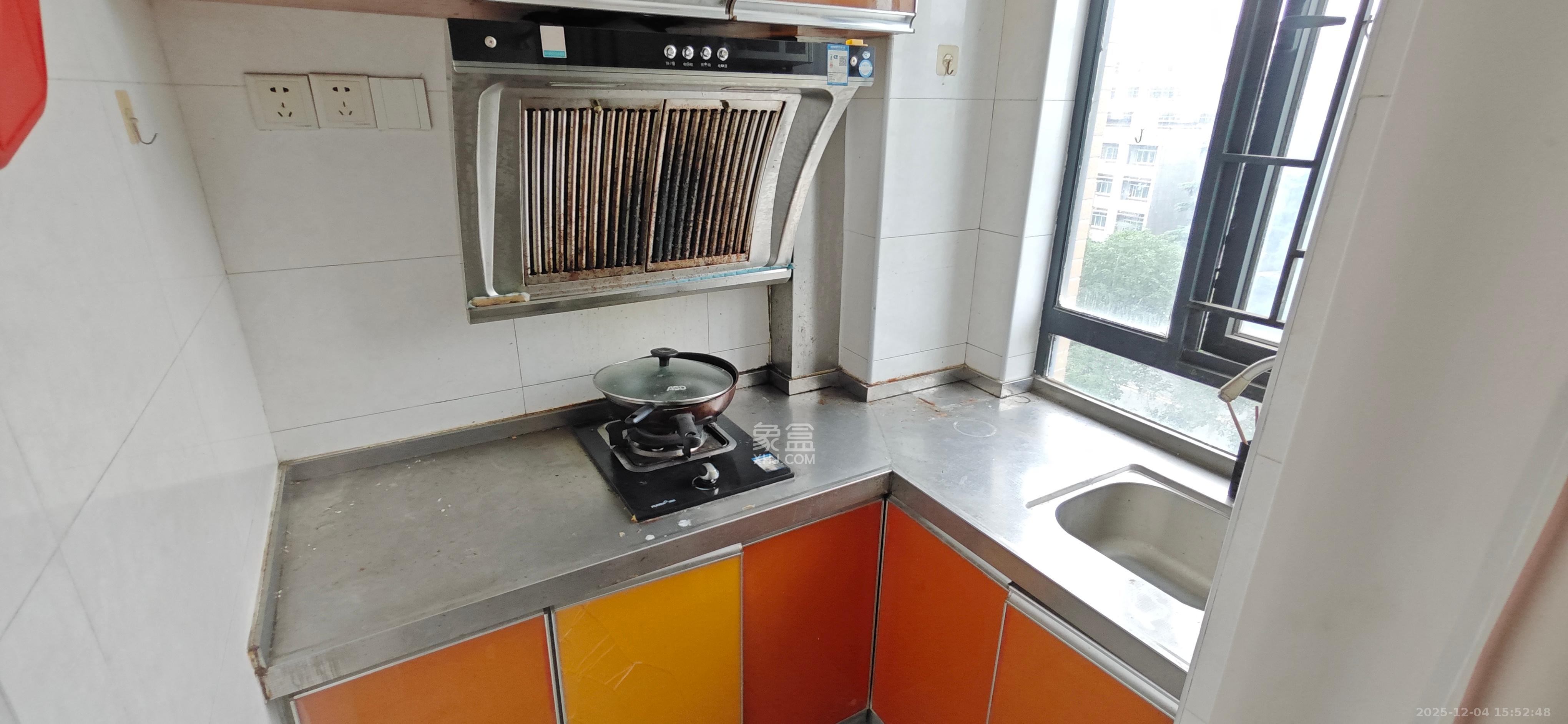 红公馆（前程丽景大厦）  1室1厅1卫    1400.0元/月室内图