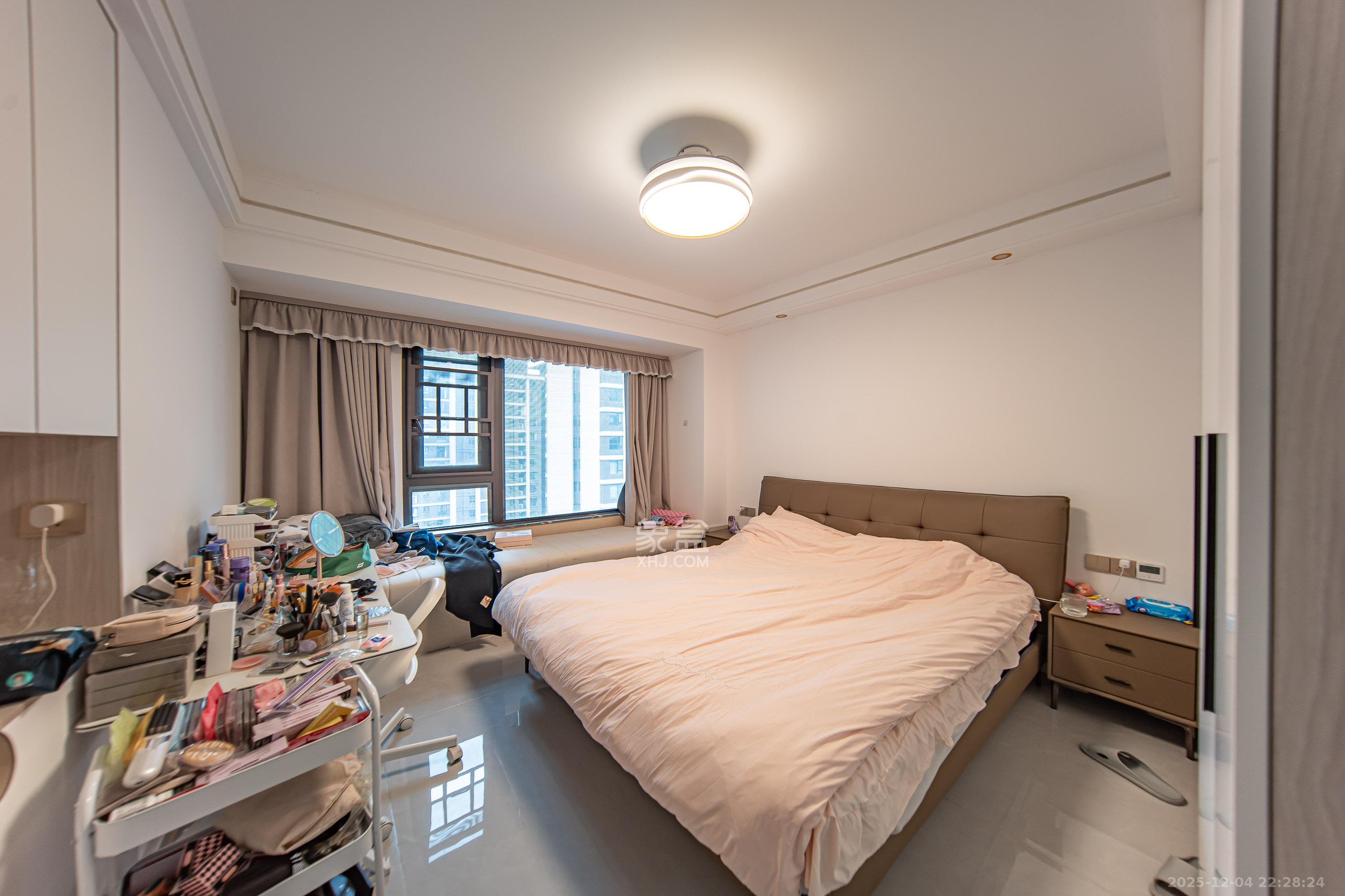 建发电建江山悦 4室2厅2卫 155.0万 建发电建江山悦 4室2厅2卫 155.0万卧室