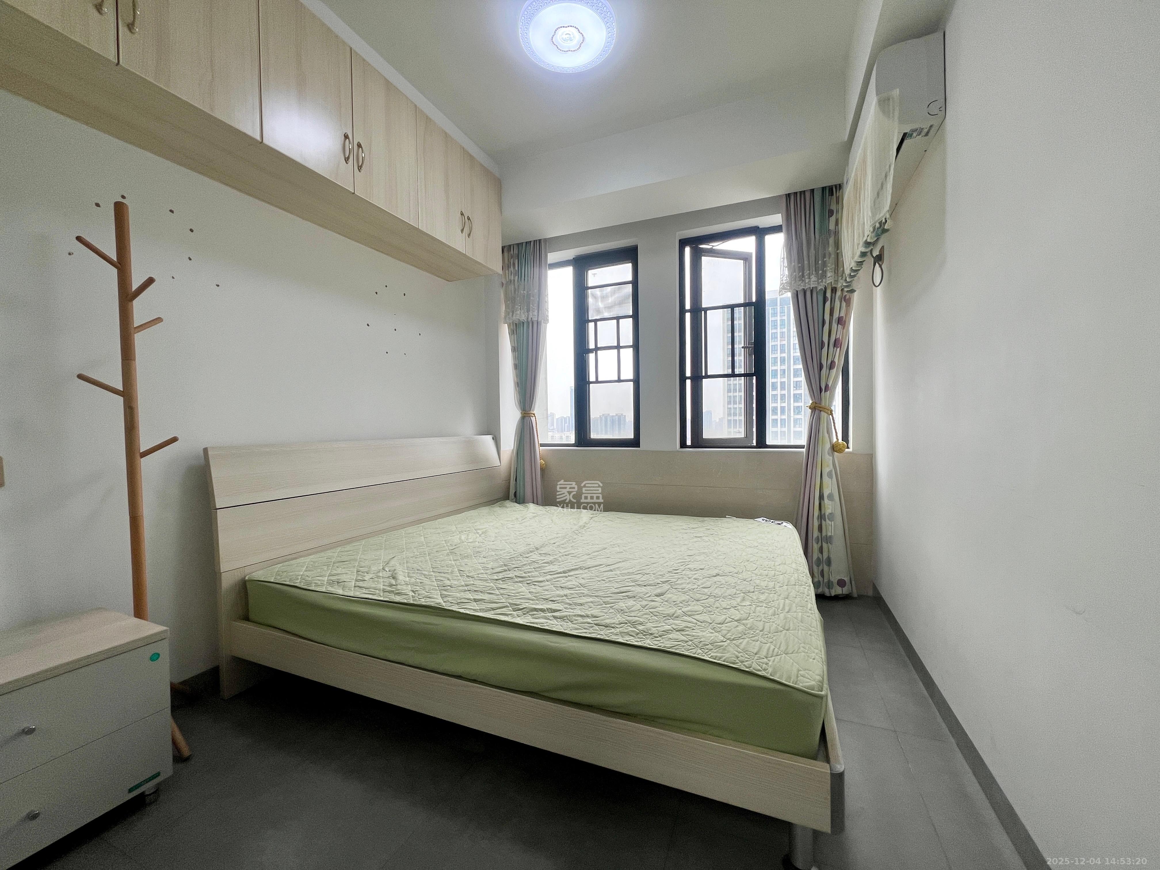 欧亚达国际广场 1室1厅1卫 1700.0元/月 欧亚达国际广场 1室1厅1卫 1700.0元/月室内图