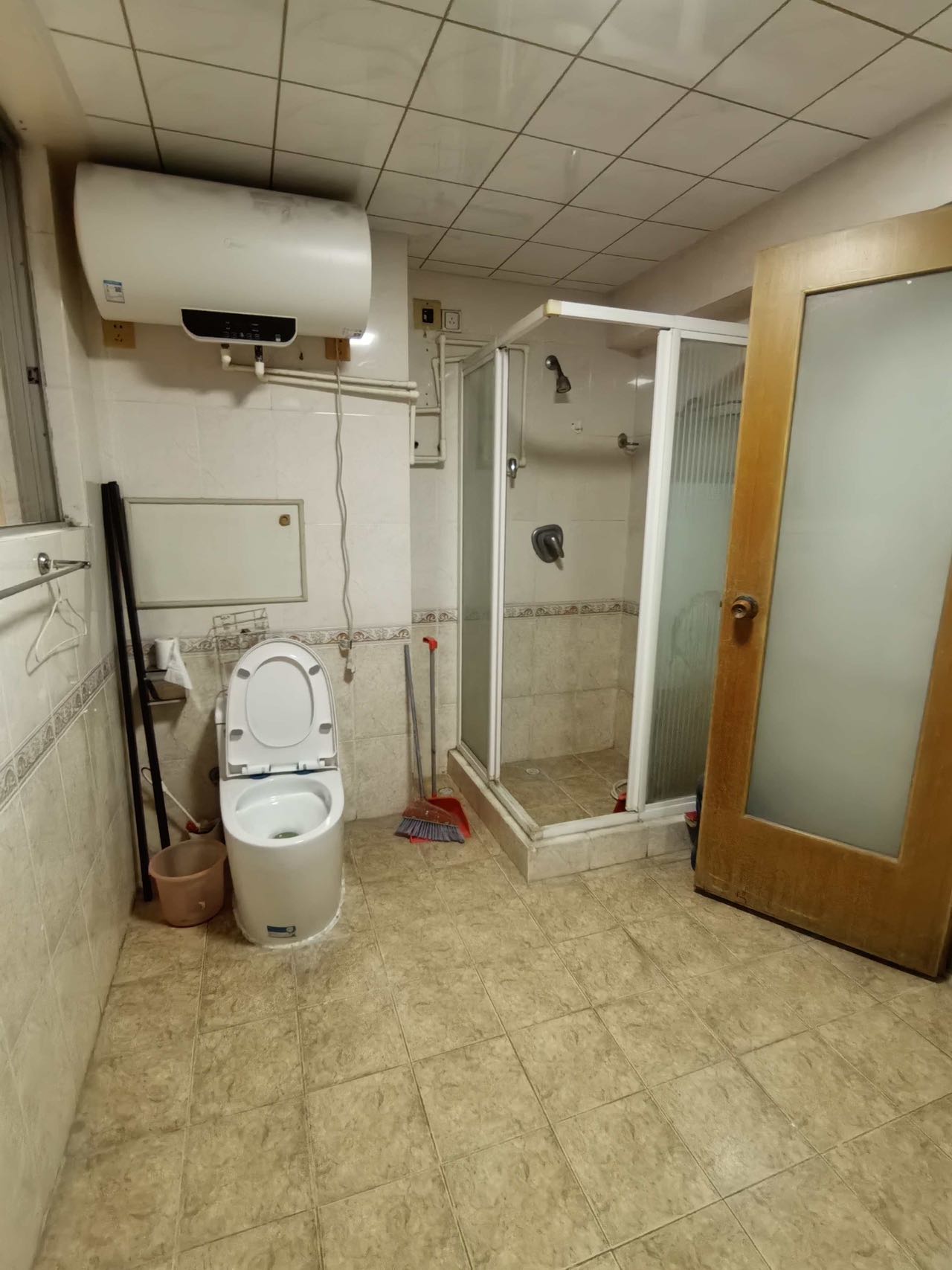 置地花园 3室2厅1卫 3000.0元/月 置地花园 3室2厅1卫 3000.0元/月室内图