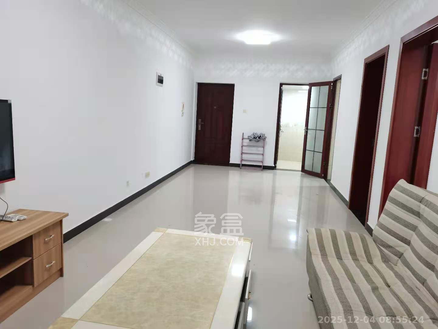 麓谷锦和园  2室1厅1卫    1900.0元/月室内图1