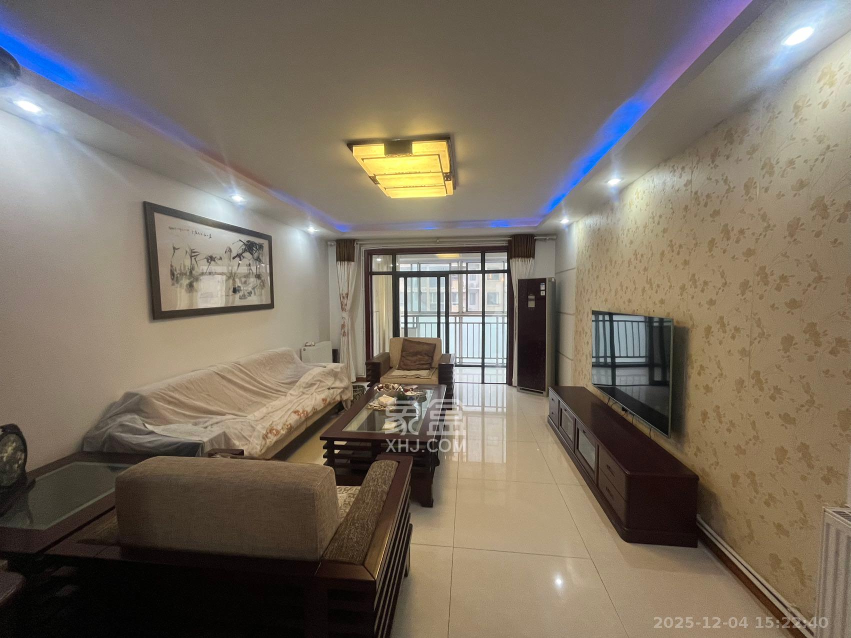 满庭芳小区 3室2厅2卫 2800.0元/月 满庭芳小区 3室2厅2卫 2800.0元/月室内图