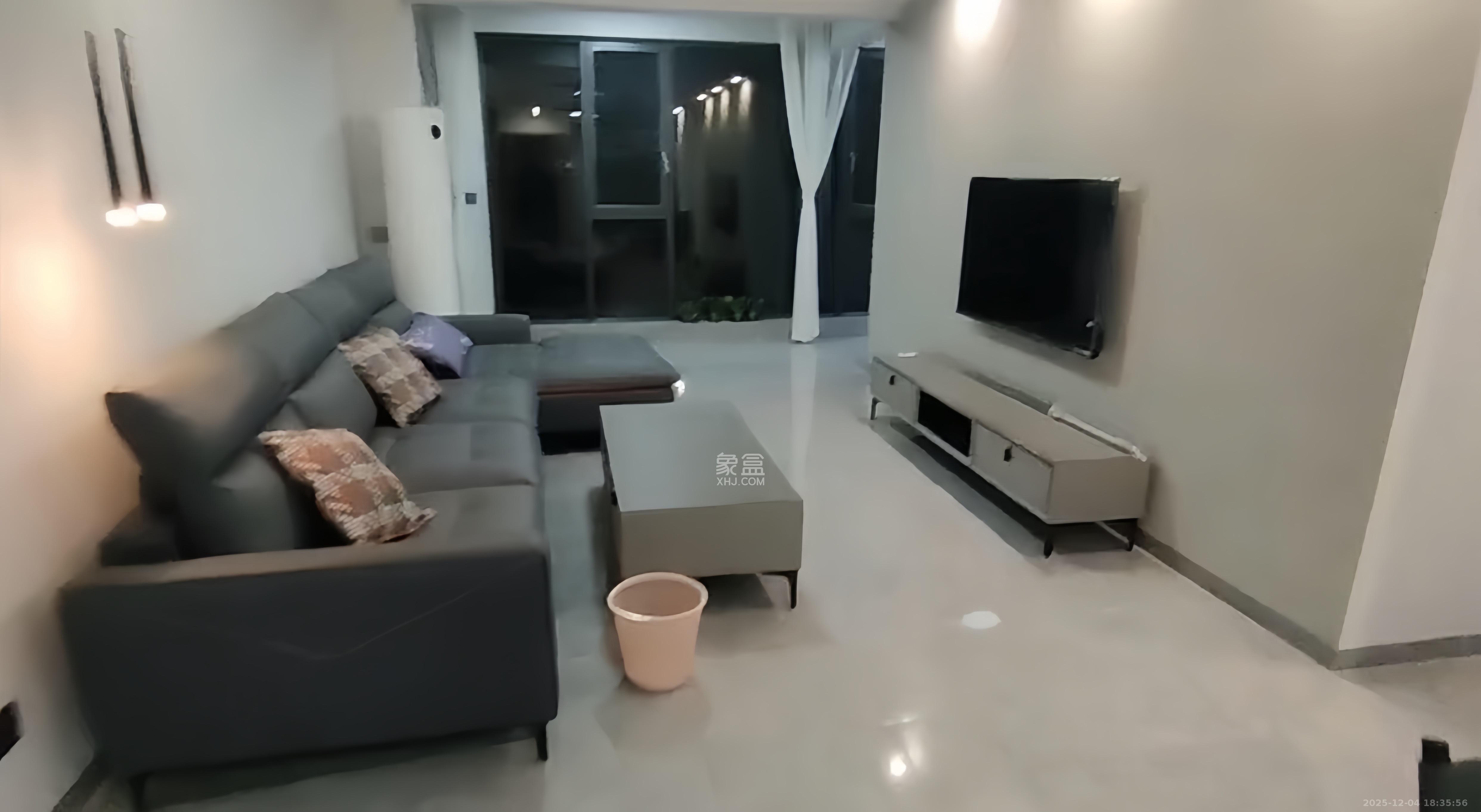 世茂璀璨天城 3室2厅2卫 3400.0元/月 世茂璀璨天城 3室2厅2卫 3400.0元/月室内图