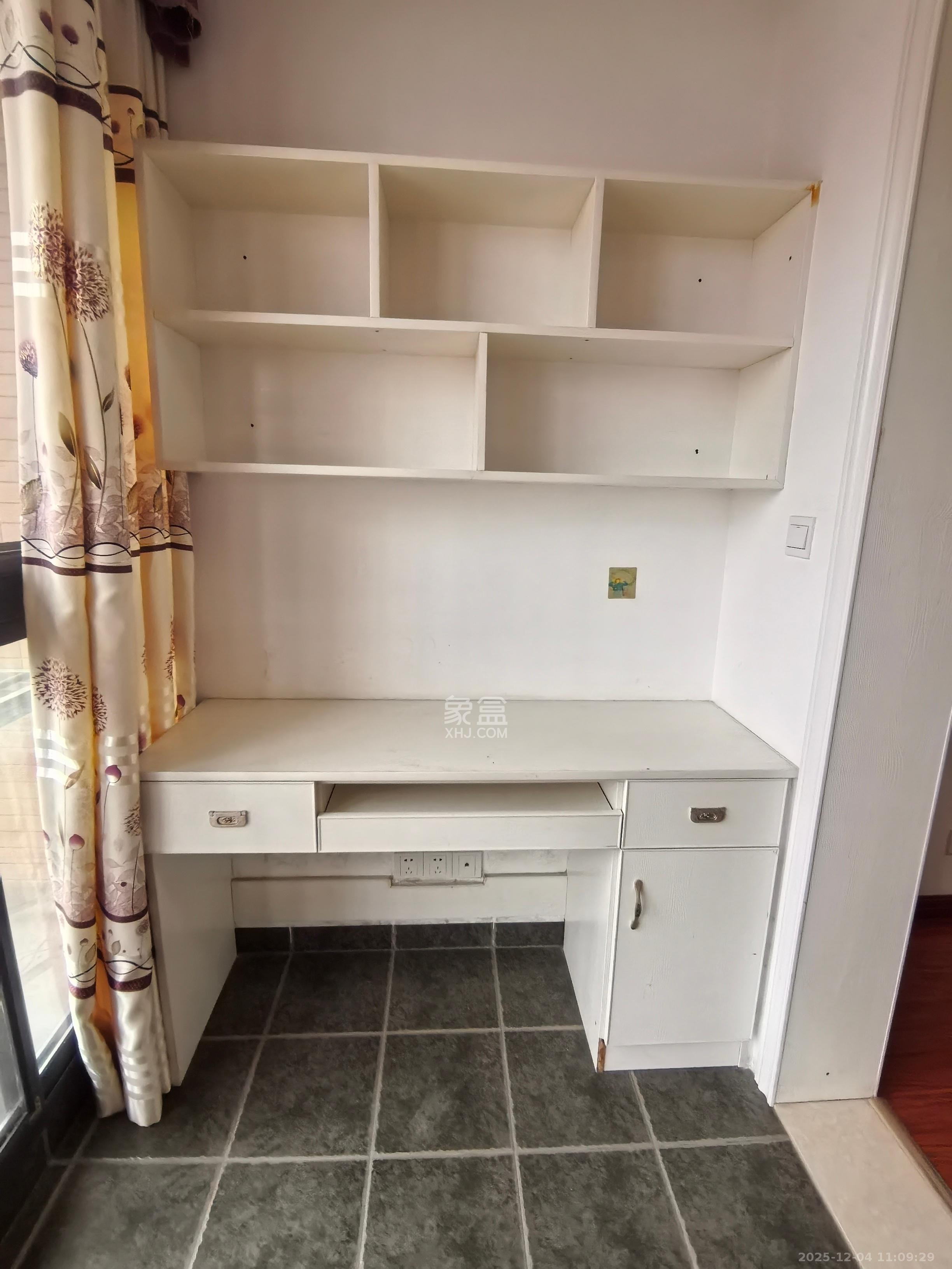 观沙嘉园 3室2厅1卫 2500.0元/月 观沙嘉园 3室2厅1卫 2500.0元/月室内图