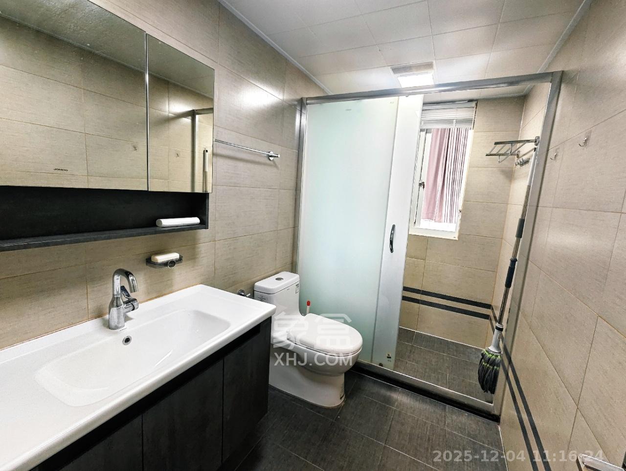 迎宾大厦 2室2厅1卫 3500.0元/月 迎宾大厦 2室2厅1卫 3500.0元/月室内图