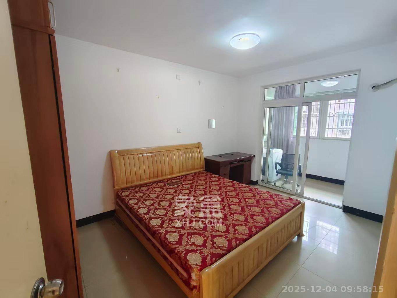 德政园  2室2厅1卫    1600.0元/月室内图