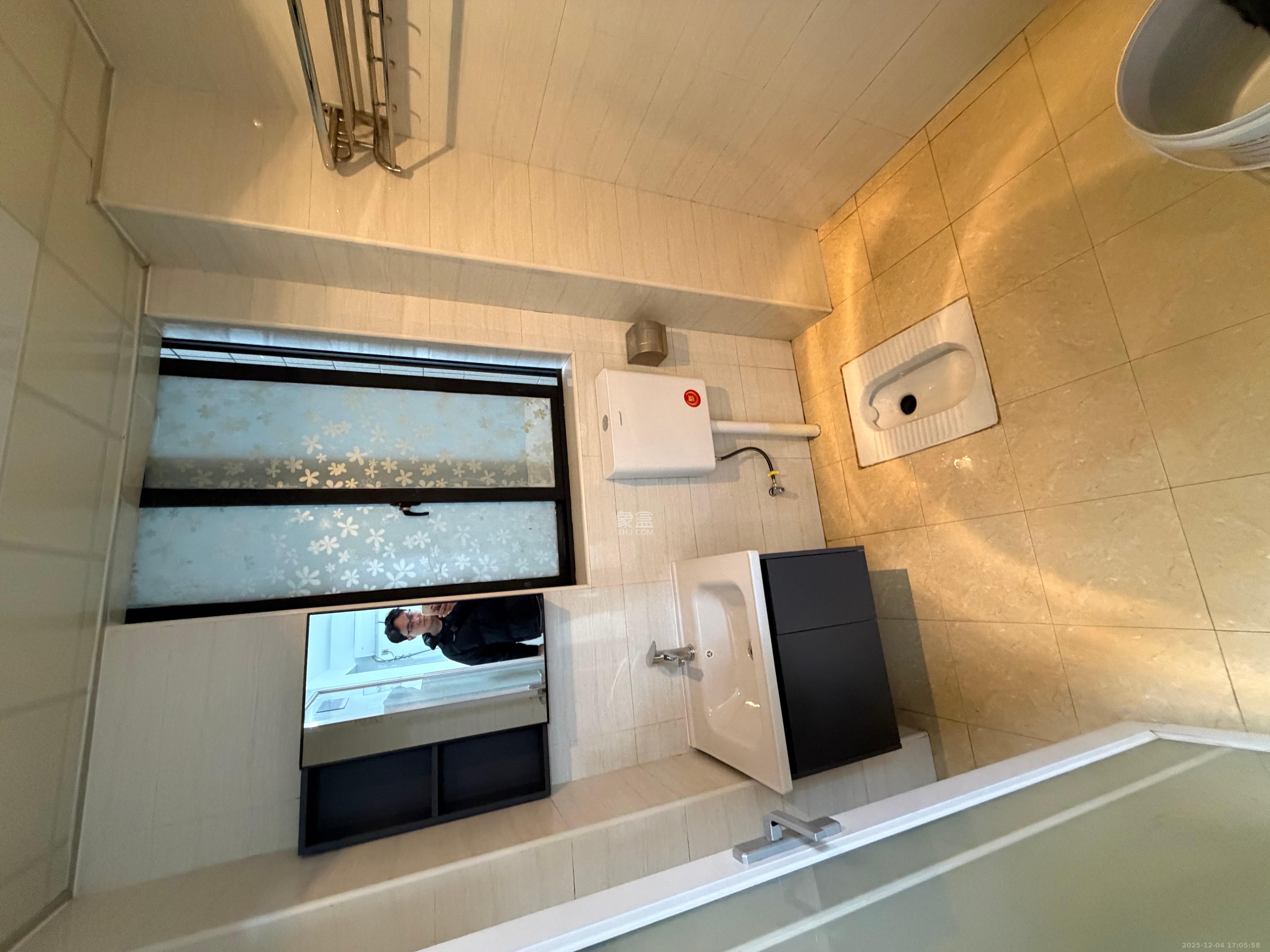 百纳广场(百纳公寓) 2室2厅1卫 2300.0元/月 百纳广场(百纳公寓) 2室2厅1卫 2300.0元/月室内图