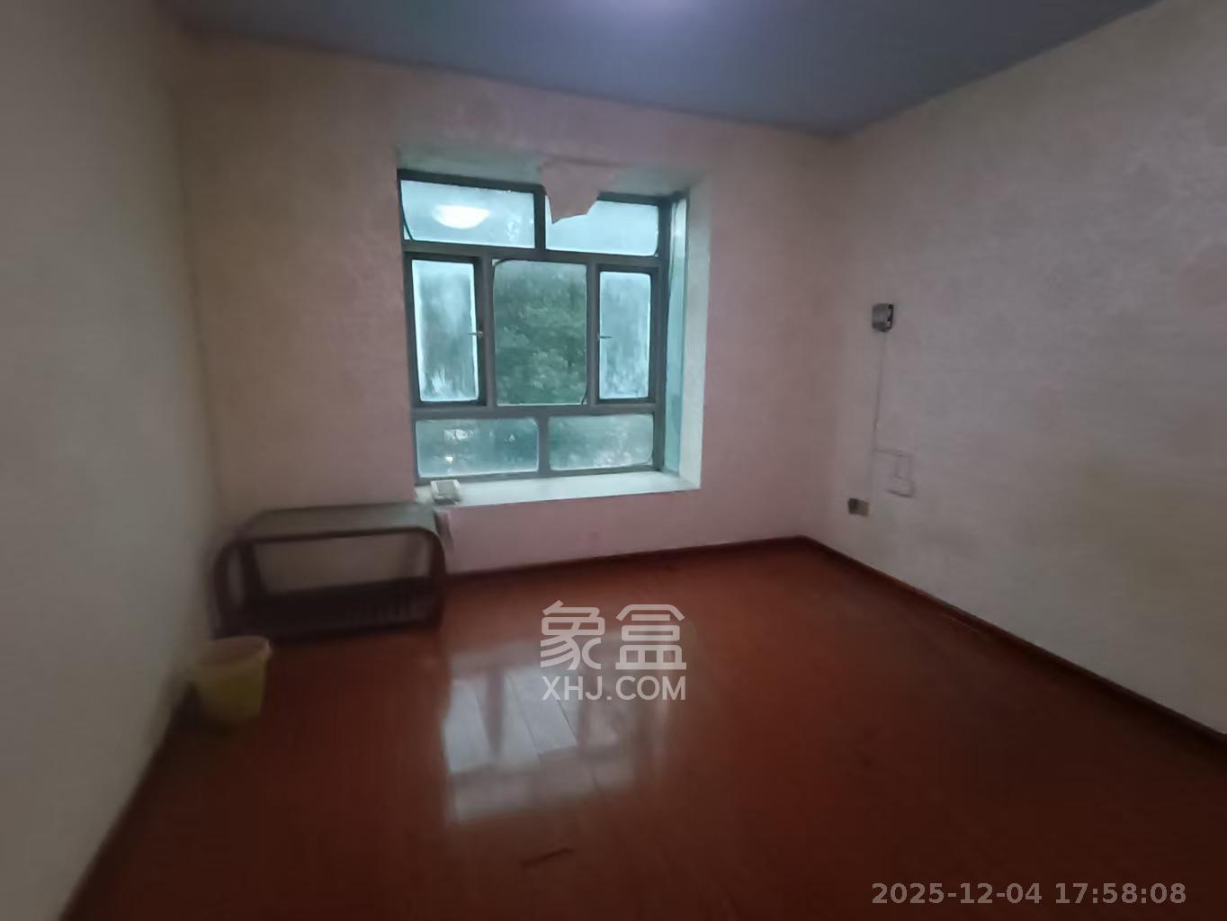 富景园  1室2厅1卫    1900.0元/月户型图