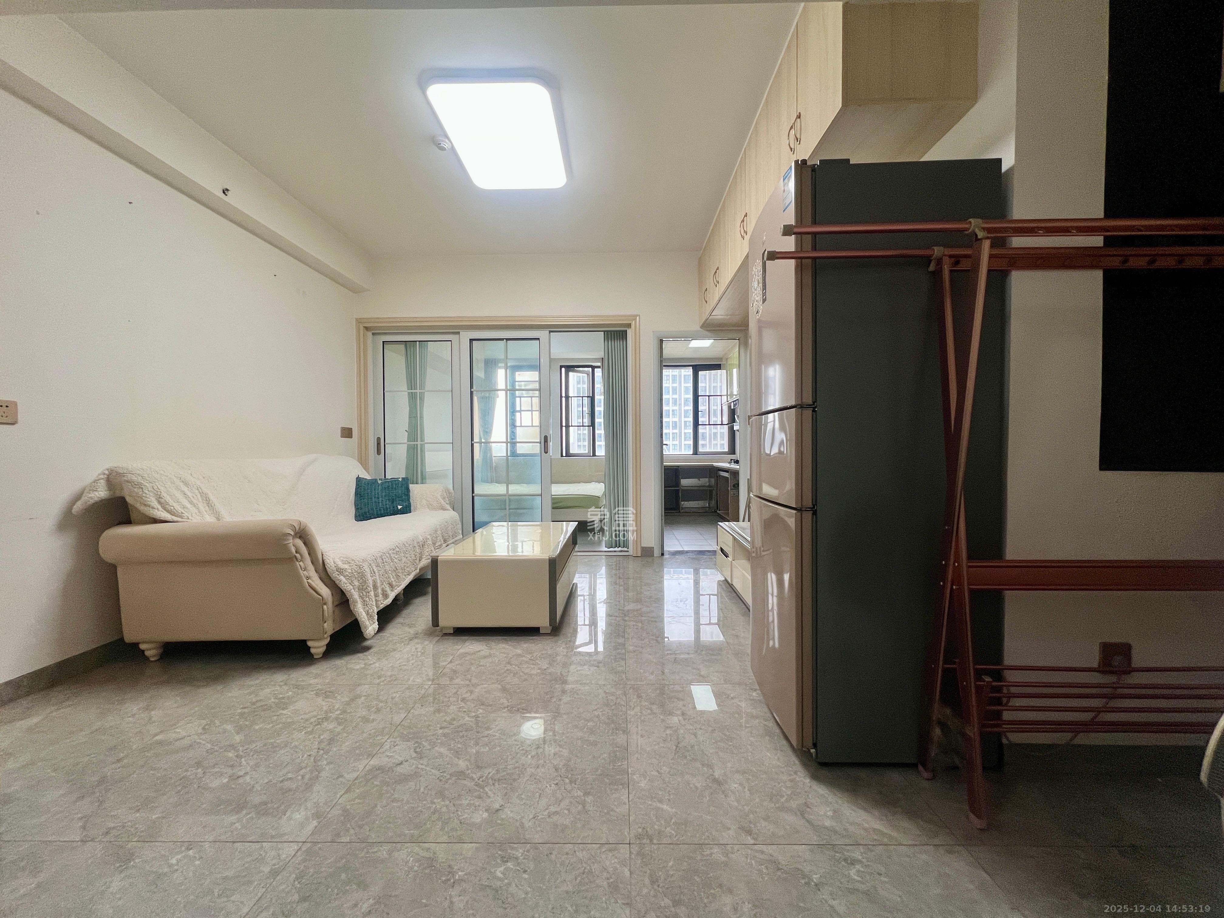 欧亚达国际广场 1室1厅1卫 1700.0元/月 欧亚达国际广场 1室1厅1卫 1700.0元/月室内图