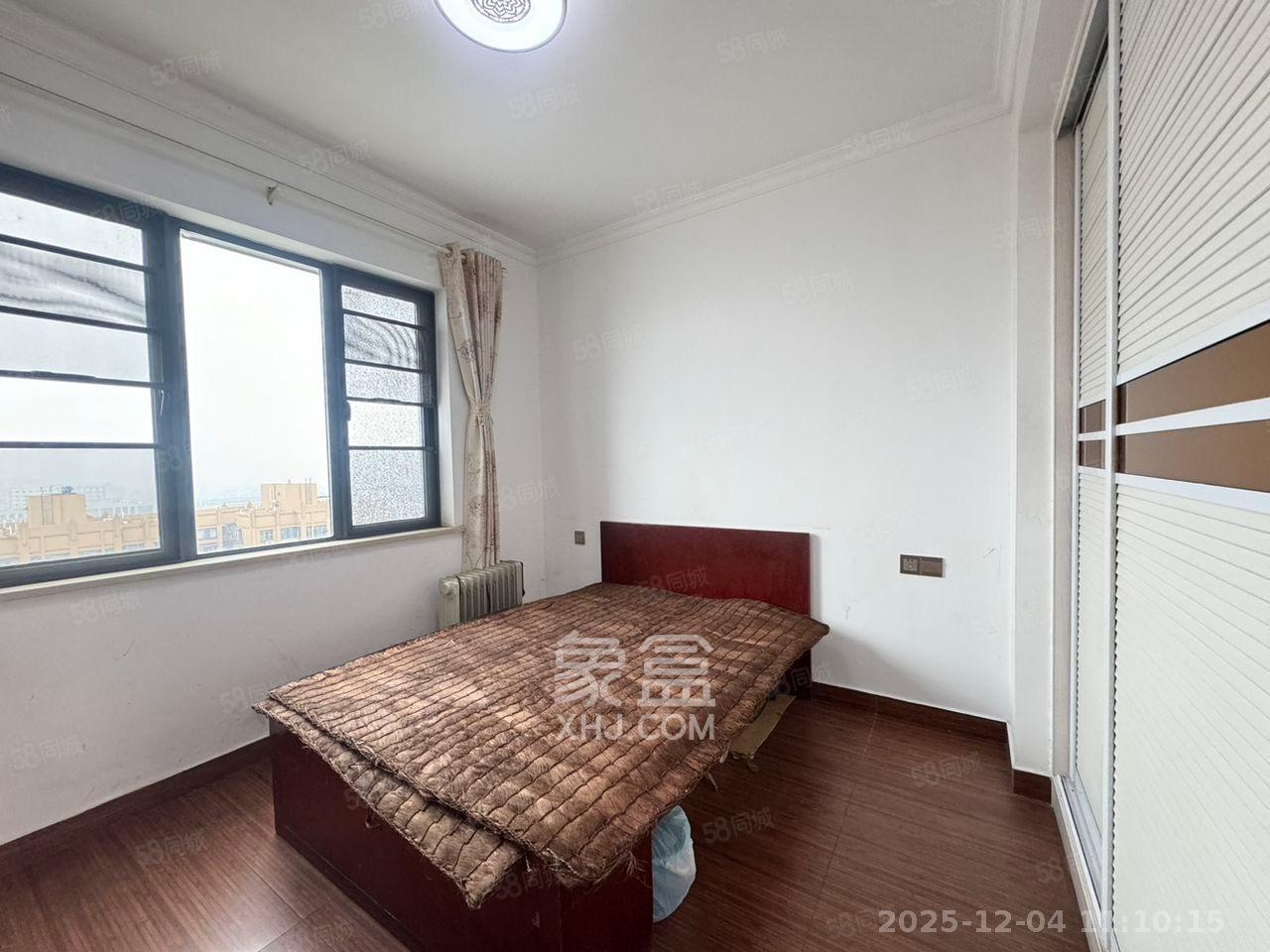 湘桥佳苑  3室1厅1卫    2100.0元/月室内图