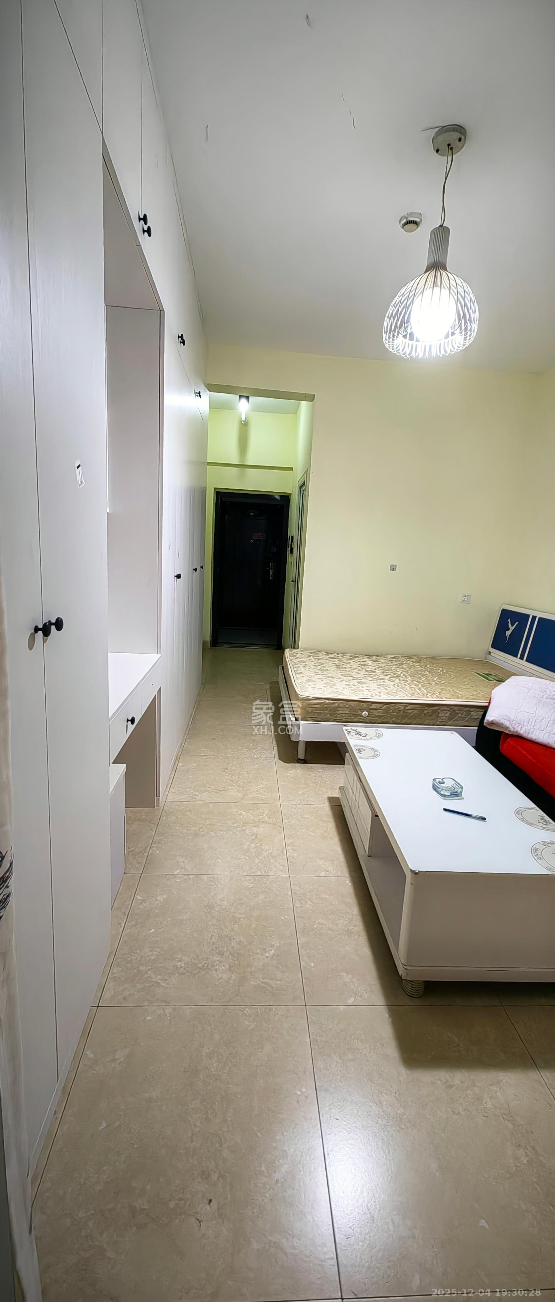 水岸世景 1室1厅1卫 1100.0元/月 水岸世景 1室1厅1卫 1100.0元/月室内图