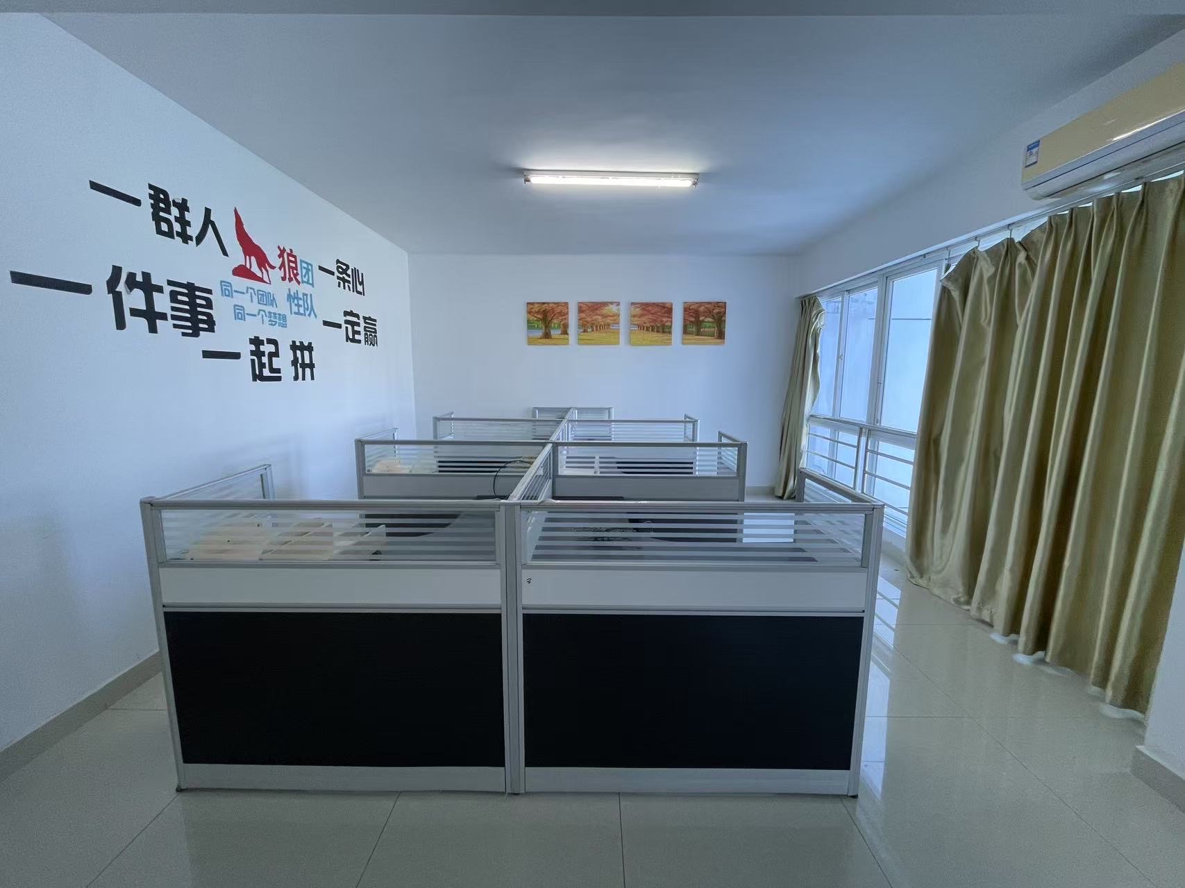 美银大厦  4室2厅2卫    5900.0元/月