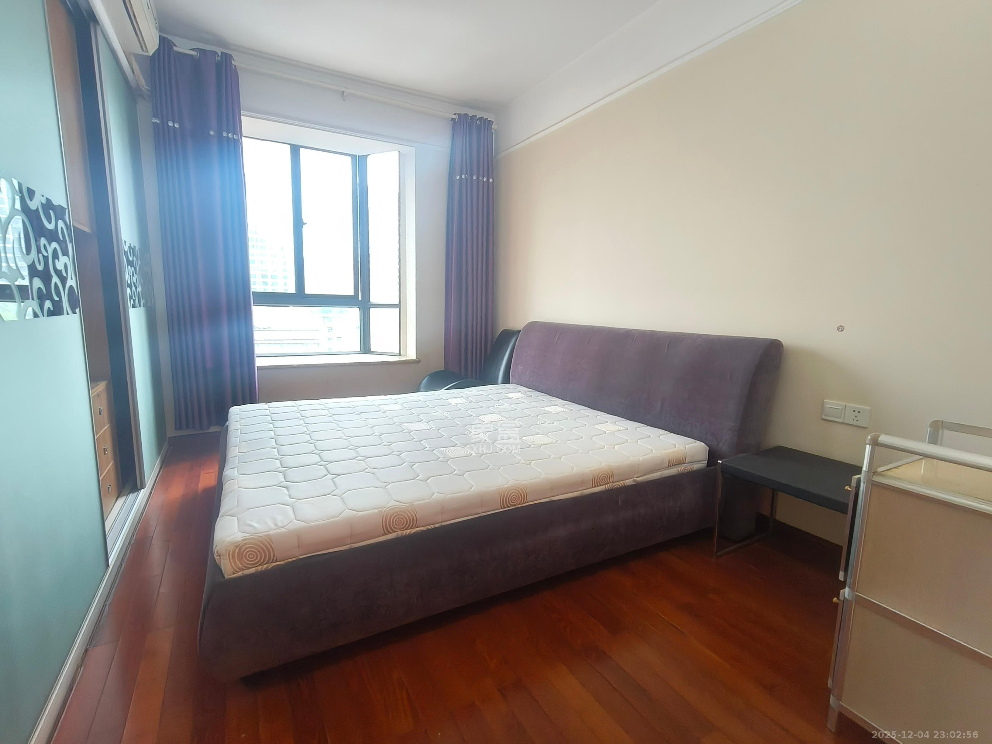 恒盛世家  3室2厅1卫    2300.0元/月室内图