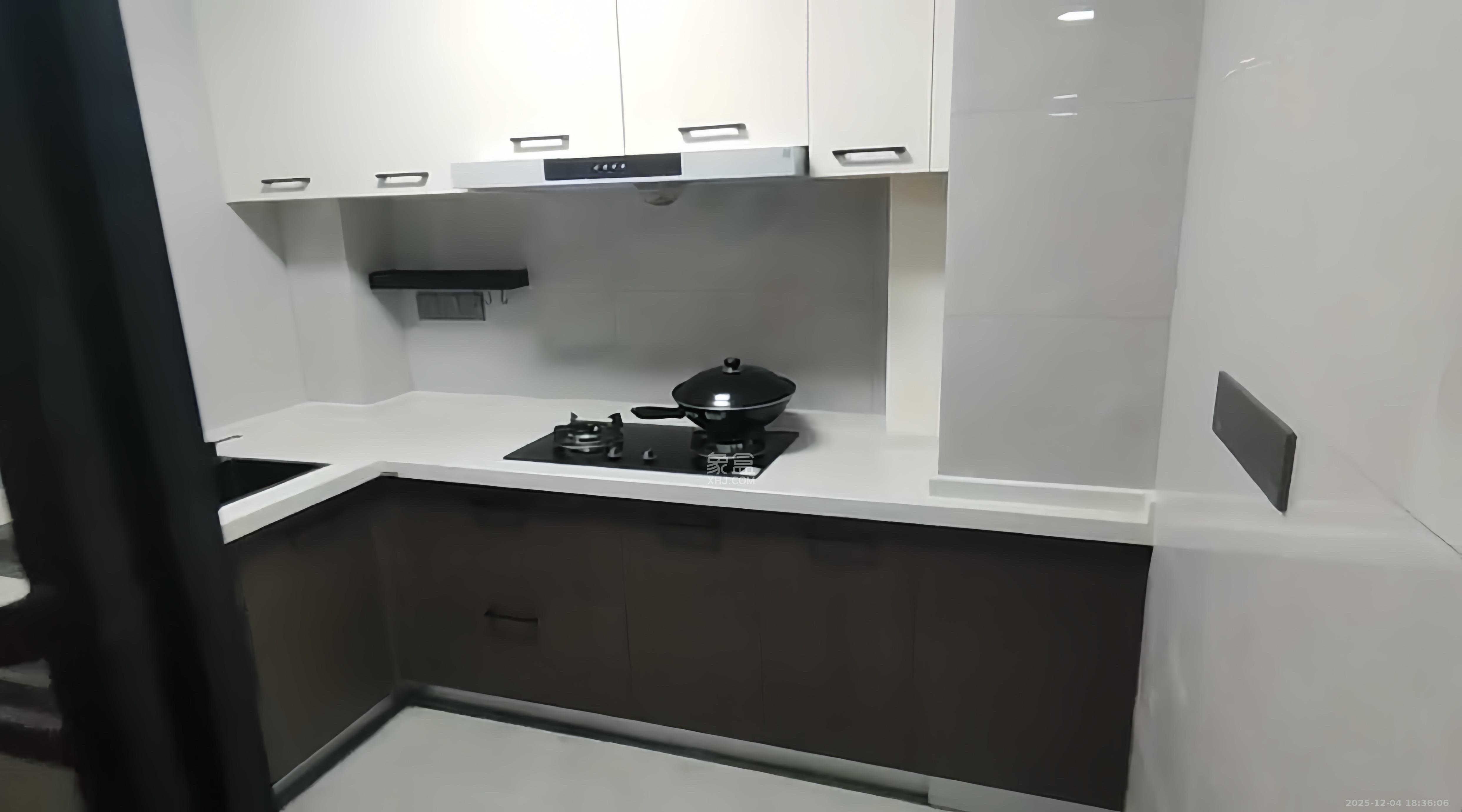 世茂璀璨天城 3室2厅2卫 3400.0元/月 世茂璀璨天城 3室2厅2卫 3400.0元/月室内图