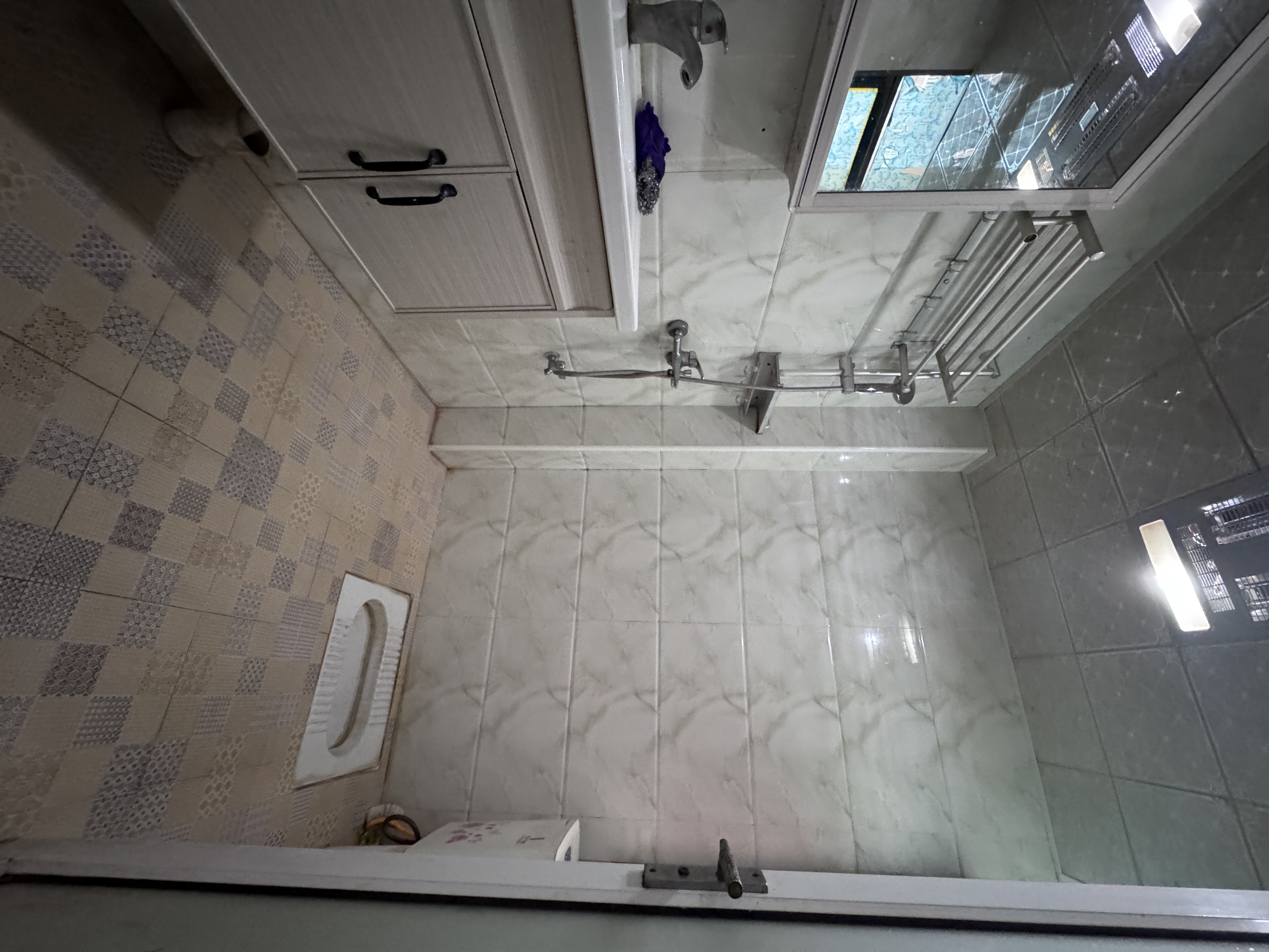 长湖小区 1室0厅0卫 1200.0元/月 长湖小区 1室0厅0卫 1200.0元/月室内图