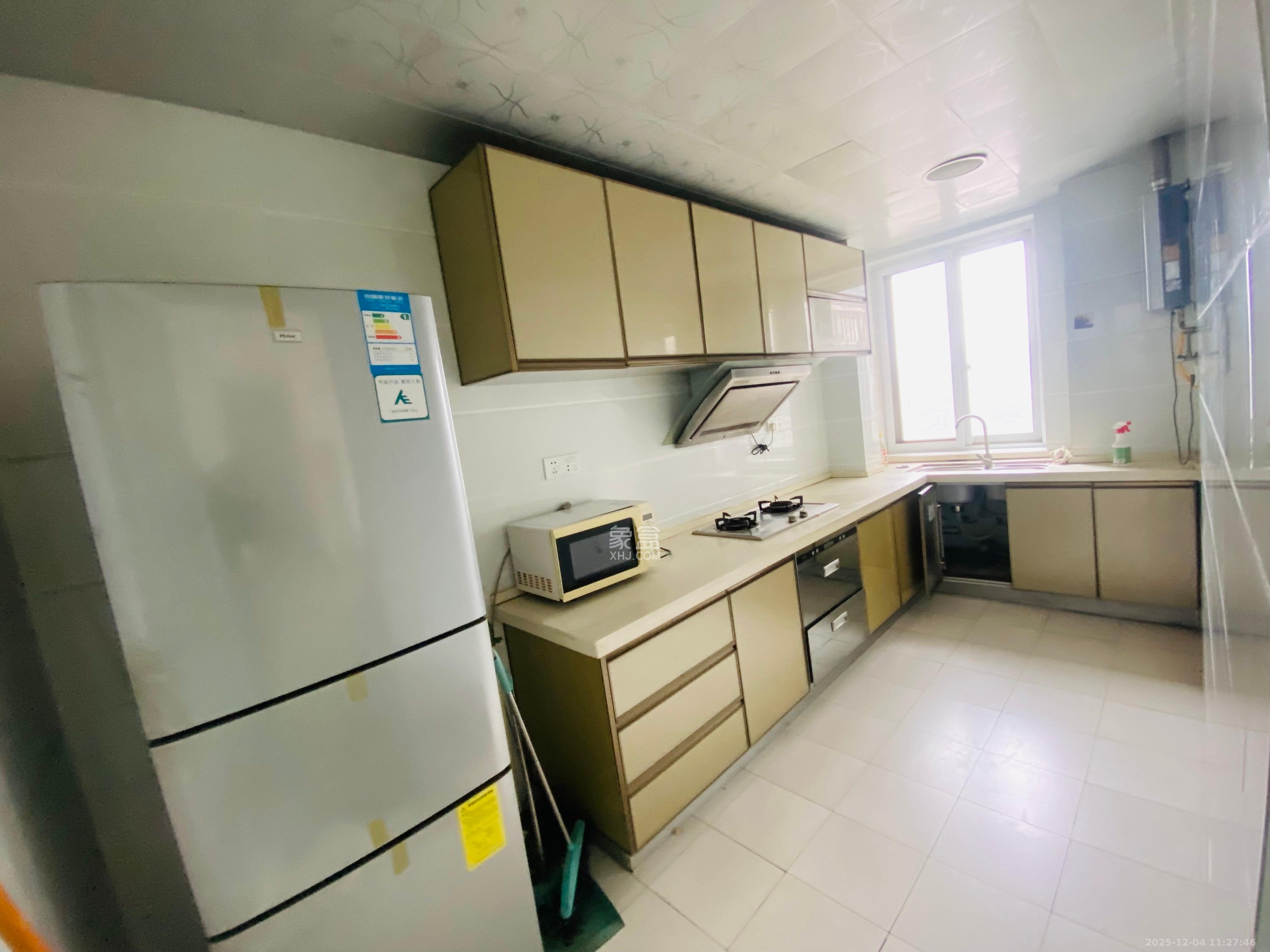 星蓝湾 1室1厅1卫 3000.0元/月 星蓝湾 1室1厅1卫 3000.0元/月室内图