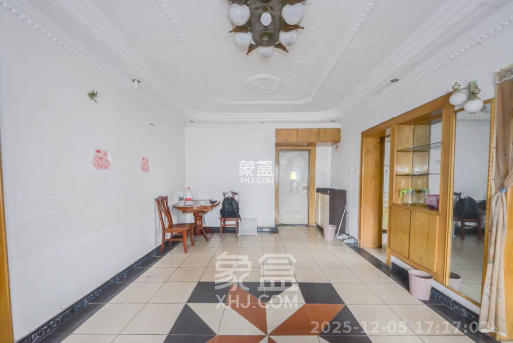 长岭水电八局宿舍 2室1厅1卫 1400.0元/月 长岭水电八局宿舍 2室1厅1卫 1400.0元/月户型图