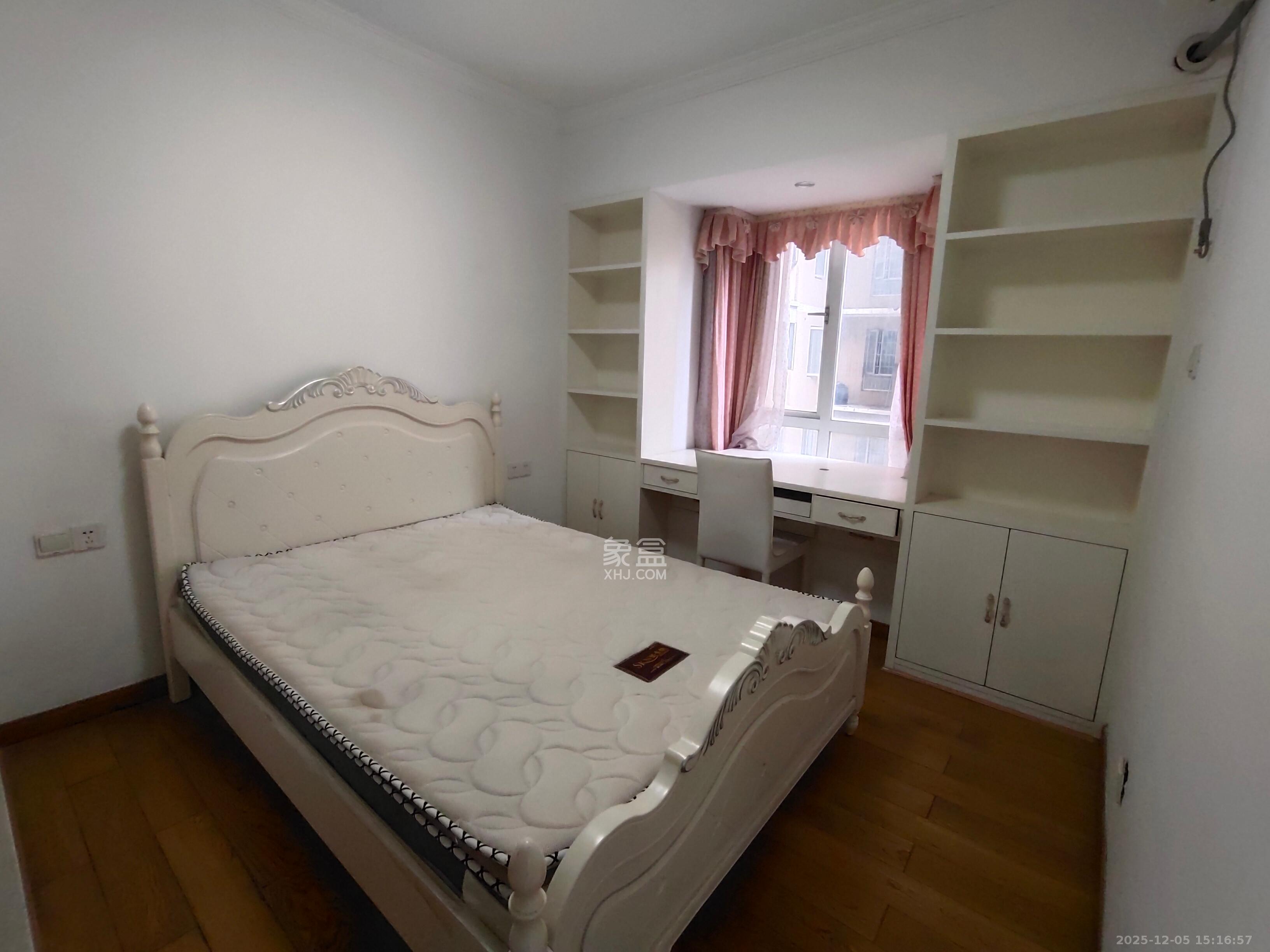 恒广国际景园一二区  2室2厅1卫    2000.0元/月室内图