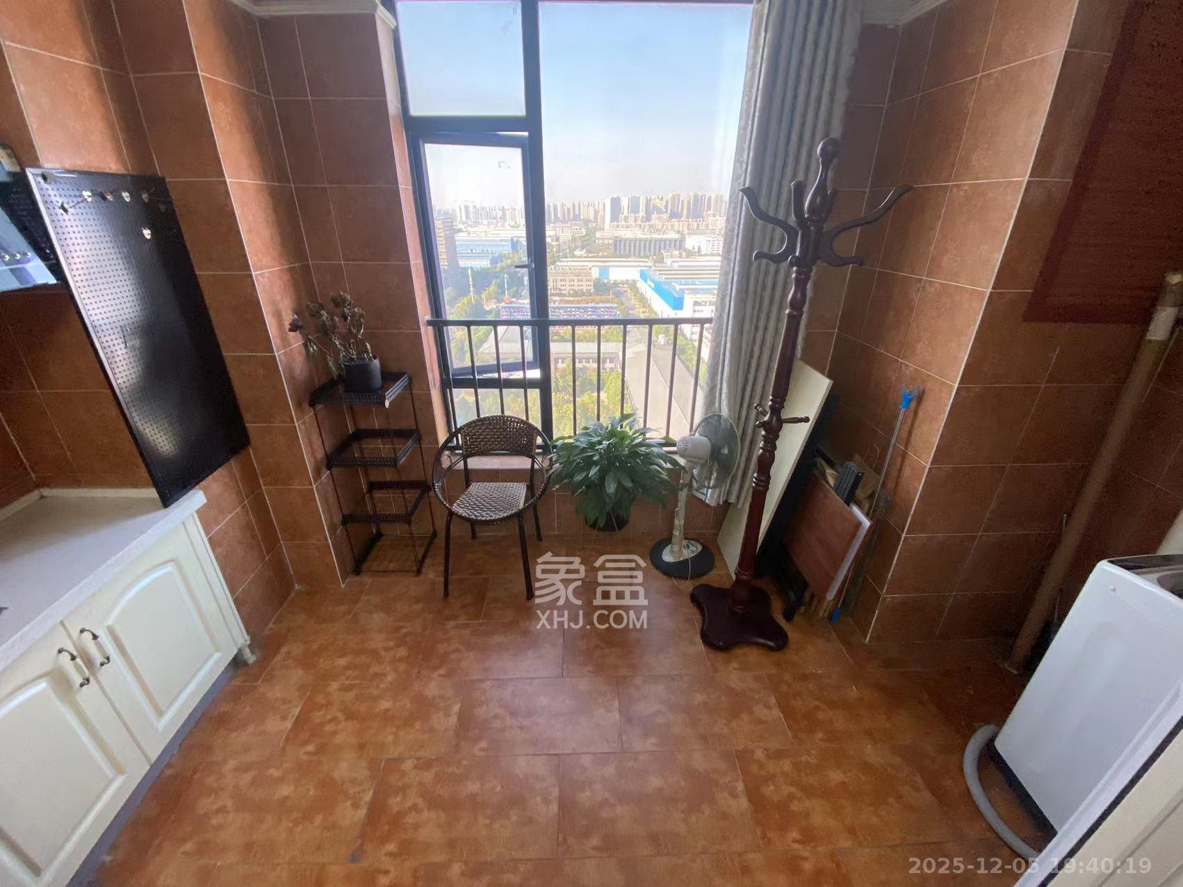 天元涉外景园B区  1室1厅1卫    1200.0元/月室内图