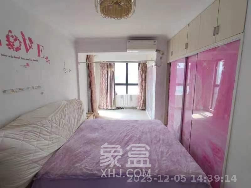 百纳广场（百纳公寓）  3室2厅2卫    2600.0元/月室内图