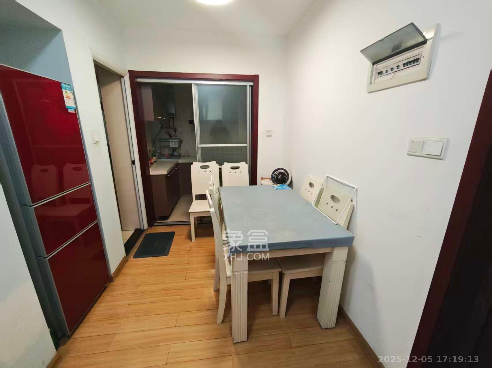 上峰苑（兰亭玥岛）  2室2厅1卫    1600.0元/月室内图