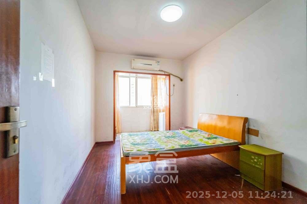 鑫兴佳园  3室2厅1卫    2500.0元/月室内图