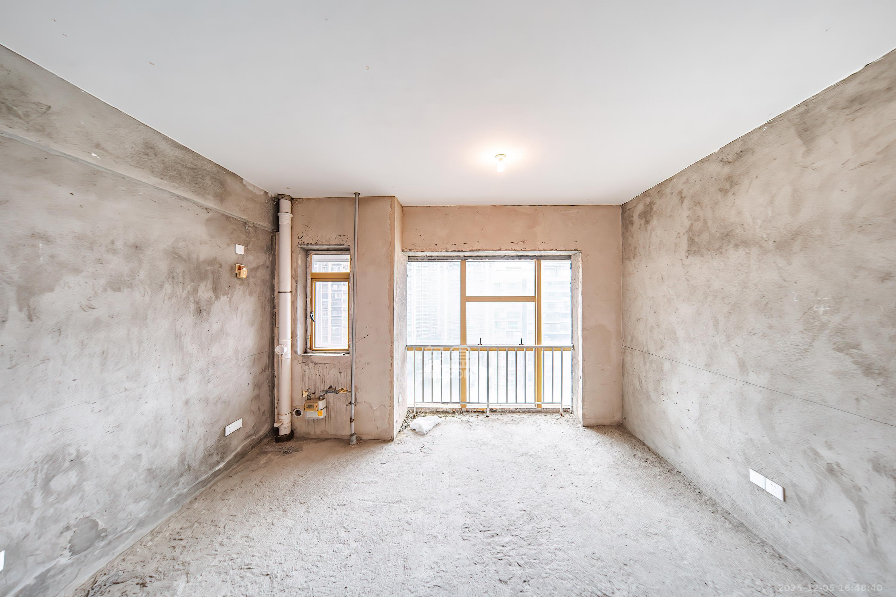 天健芙蓉盛世一期  1室1厅1卫    21.8万