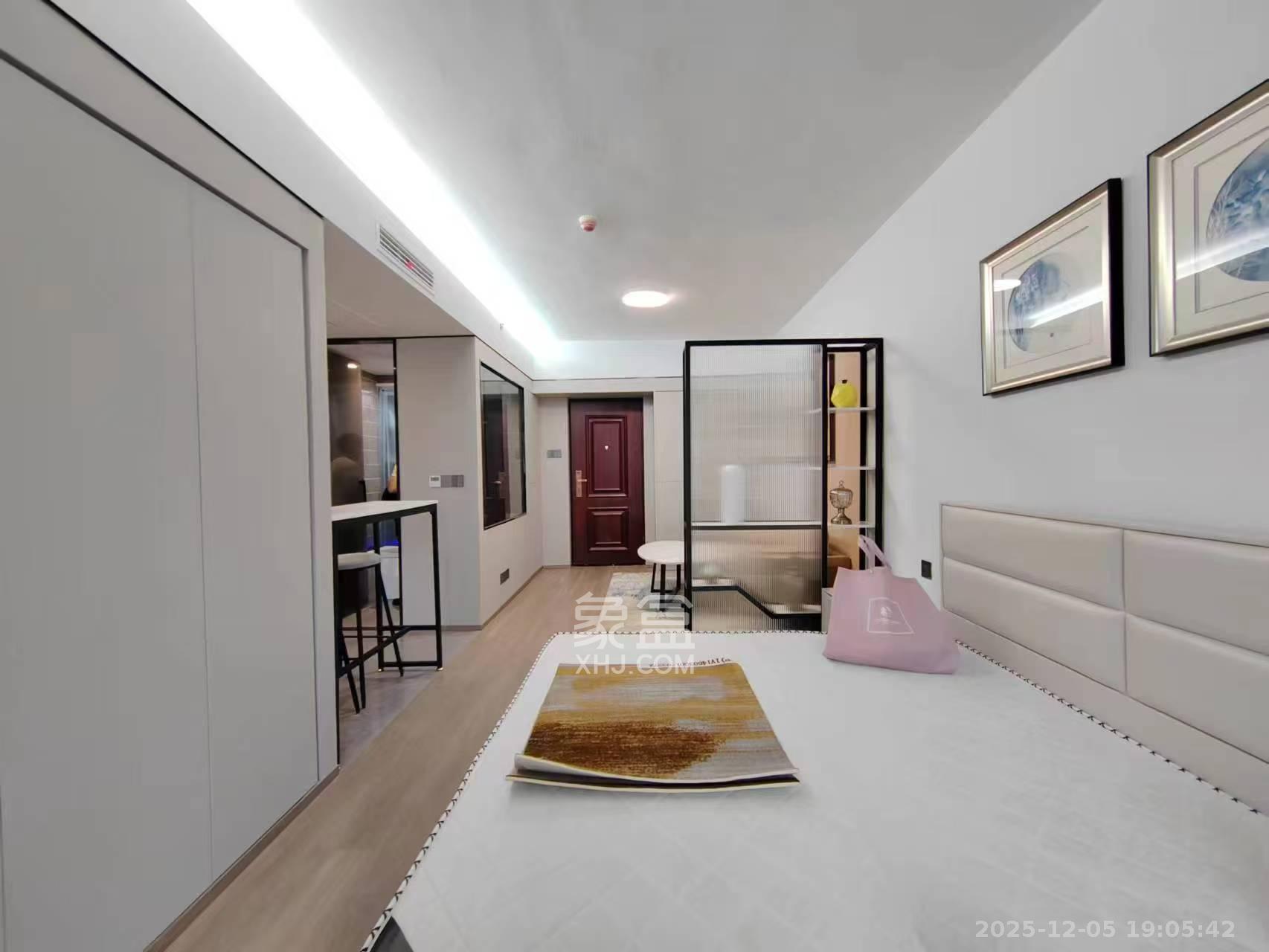 天健城  1室1厅1卫    2200.0元/月室内图