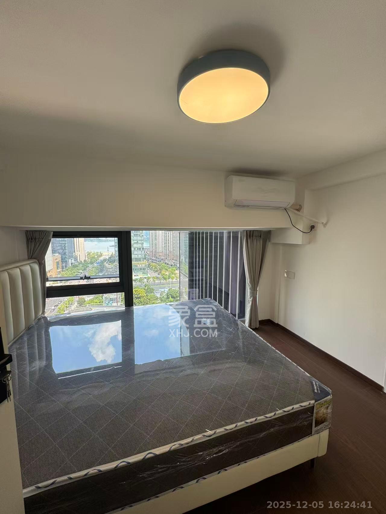 卓越中寰  2室1厅1卫    2500.0元/月