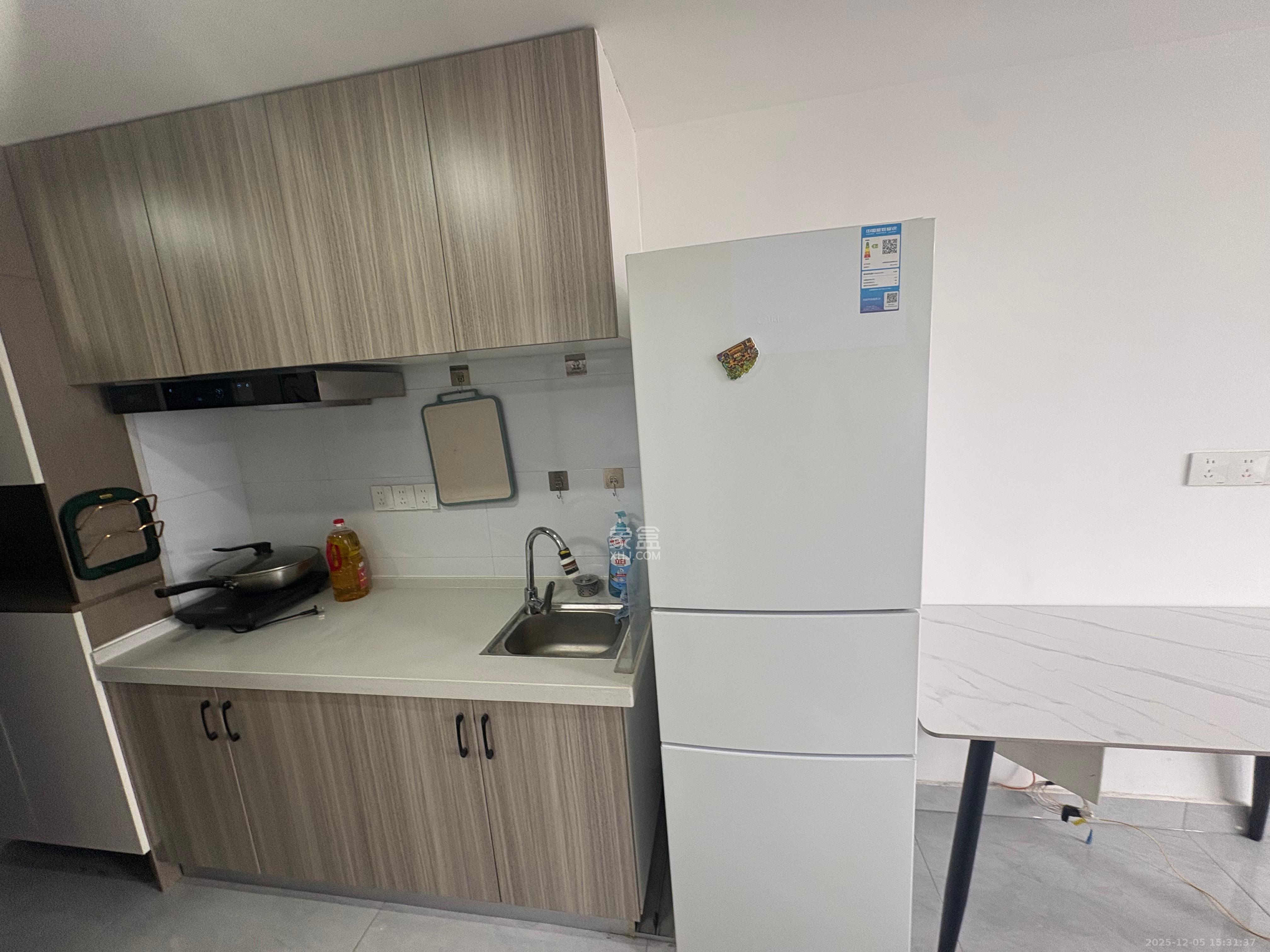 越秀湘江星汇城一期 2室2厅1卫 1600.0元/月 越秀湘江星汇城一期 2室2厅1卫 1600.0元/月室内图