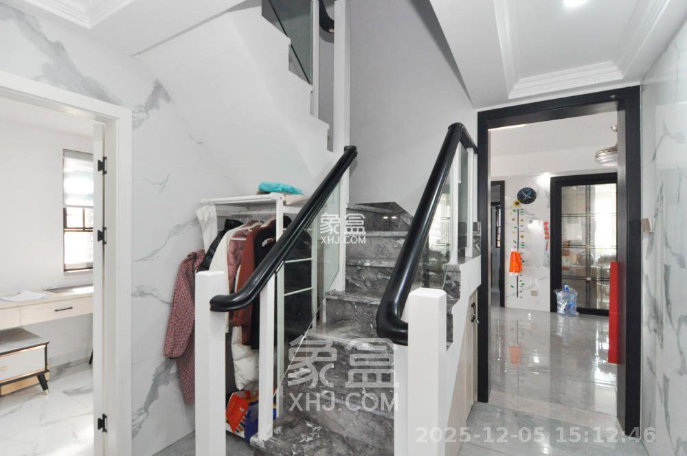 梅溪正荣府 3室2厅2卫 3000.0元/月 梅溪正荣府 3室2厅2卫 3000.0元/月室内图