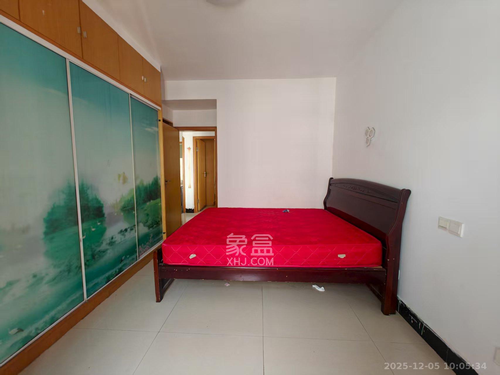 银港水晶城 2室2厅1卫 2100.0元/月 银港水晶城 2室2厅1卫 2100.0元/月室内图