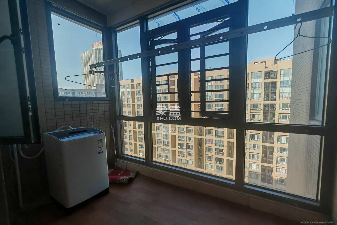 万博汇 4室2厅1卫 6500.0元/月 万博汇 4室2厅1卫 6500.0元/月室内图