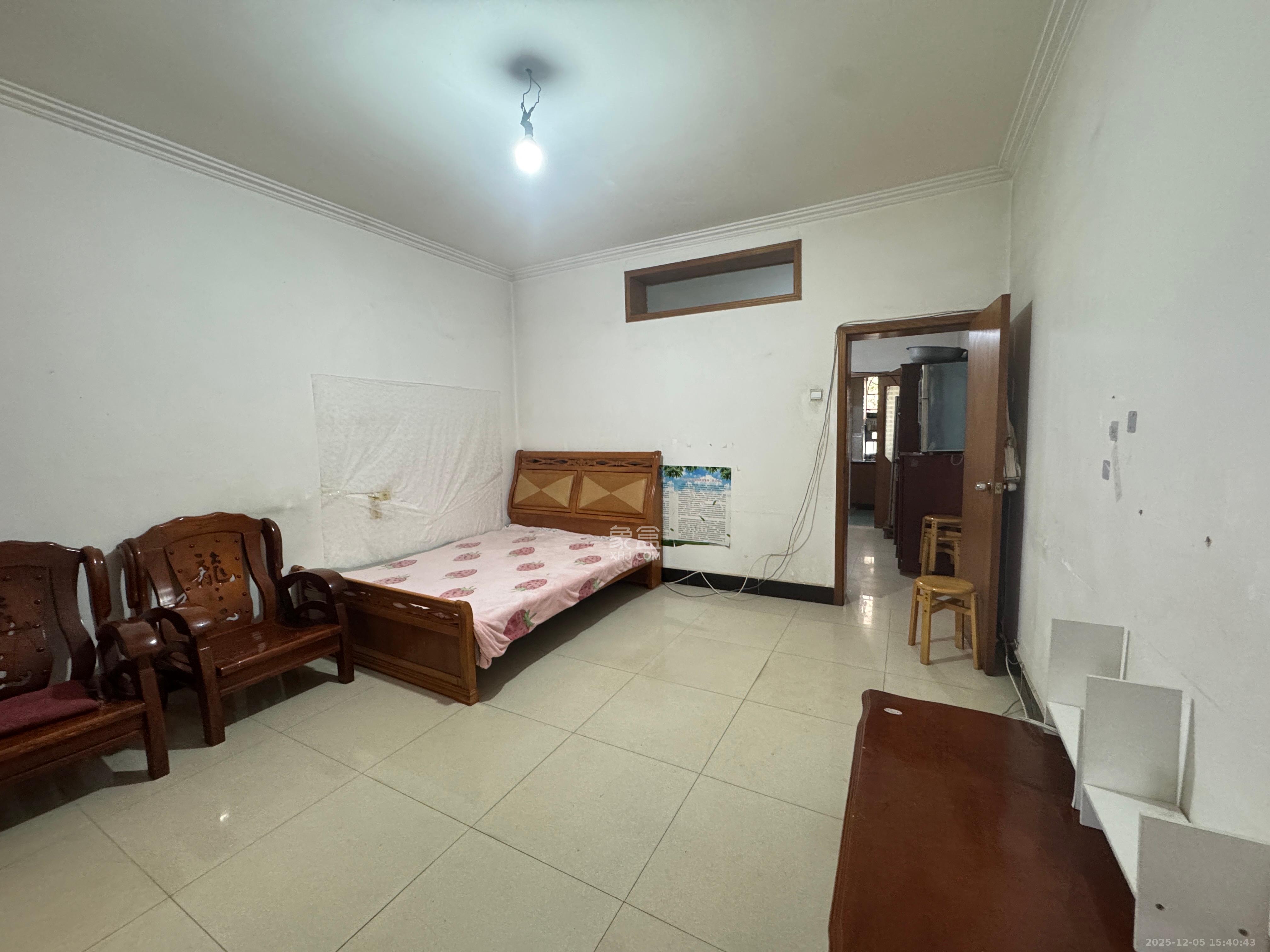 中建五局天心苑 2室2厅1卫 1100.0元/月 中建五局天心苑 2室2厅1卫 1100.0元/月室内图