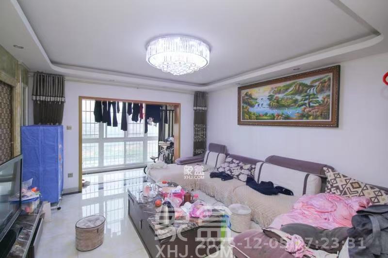 汇城上筑  3室2厅2卫    2300.0元/月