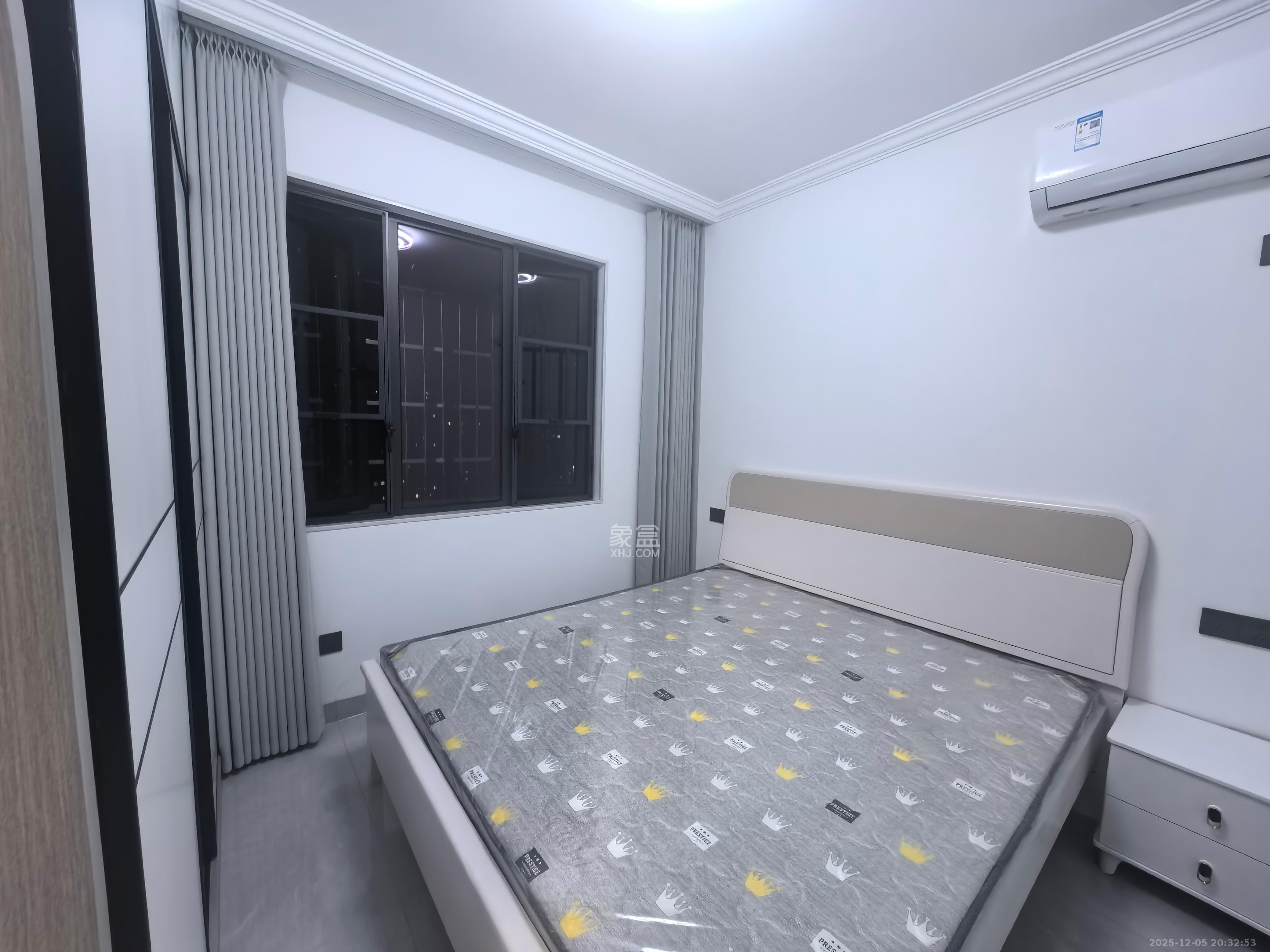 望远嘉苑  2室2厅1卫    2600.0元/月