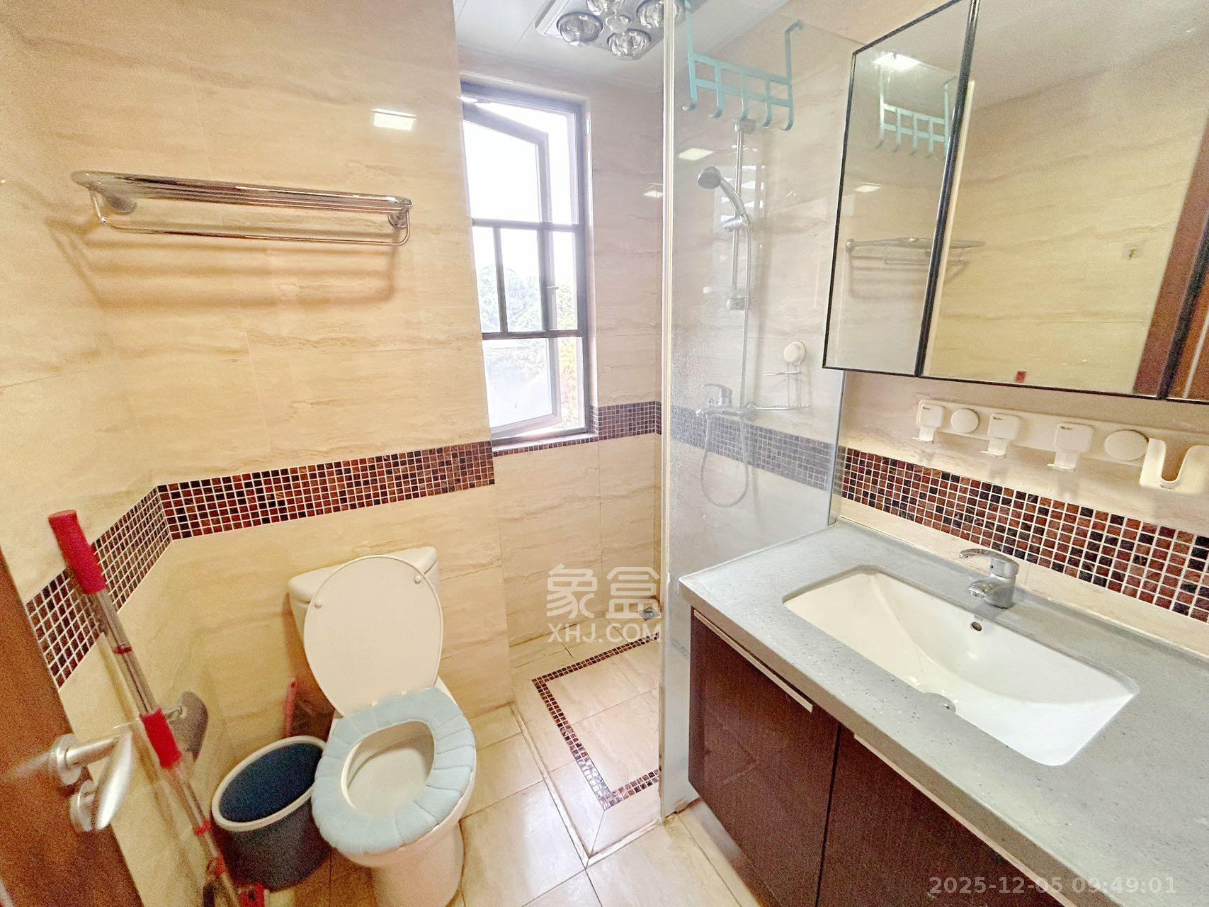 万科金域华府三四期  3室2厅1卫    2600.0元/月室内图