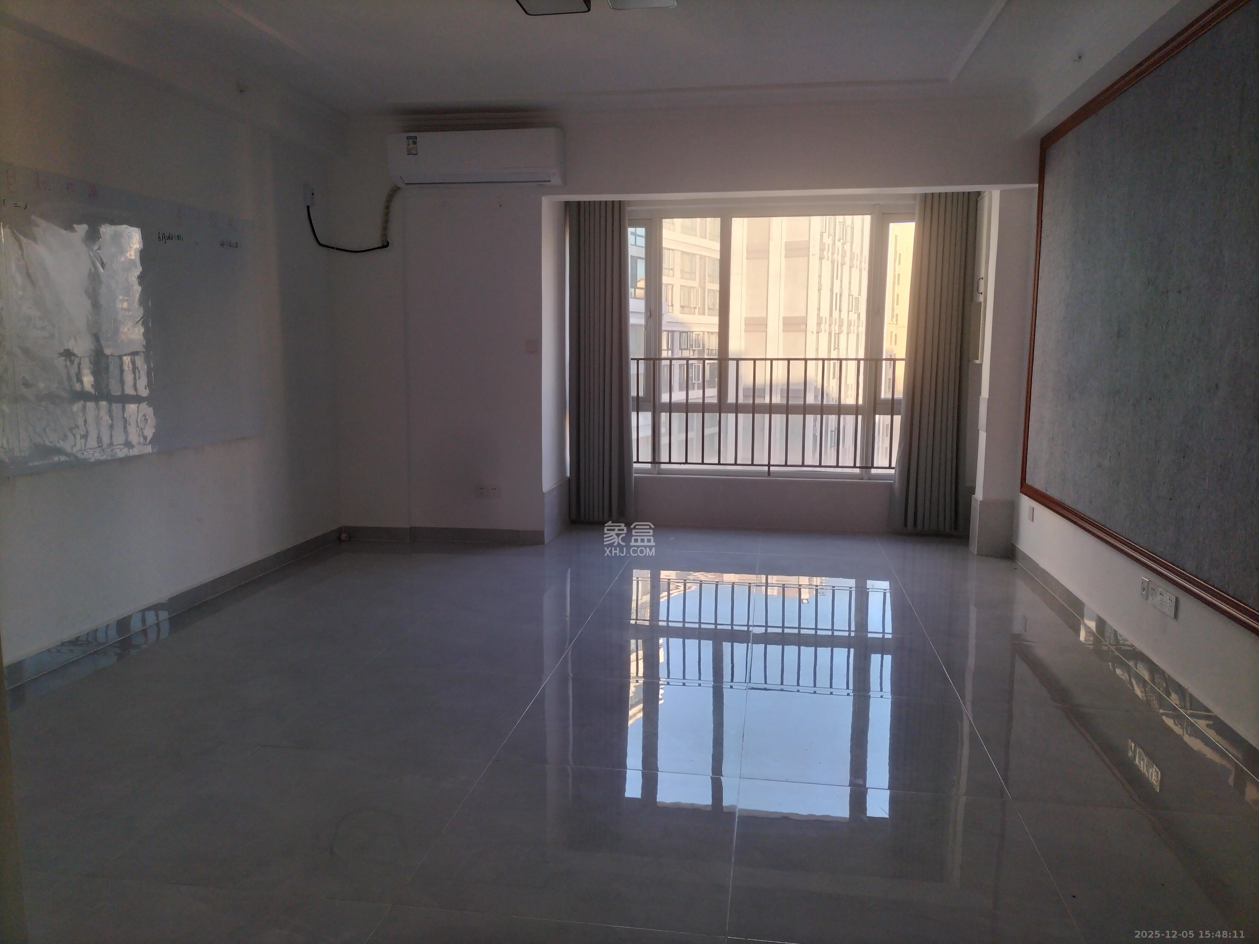 金地铂悦  1室1厅1卫    3000.0元/月室内图