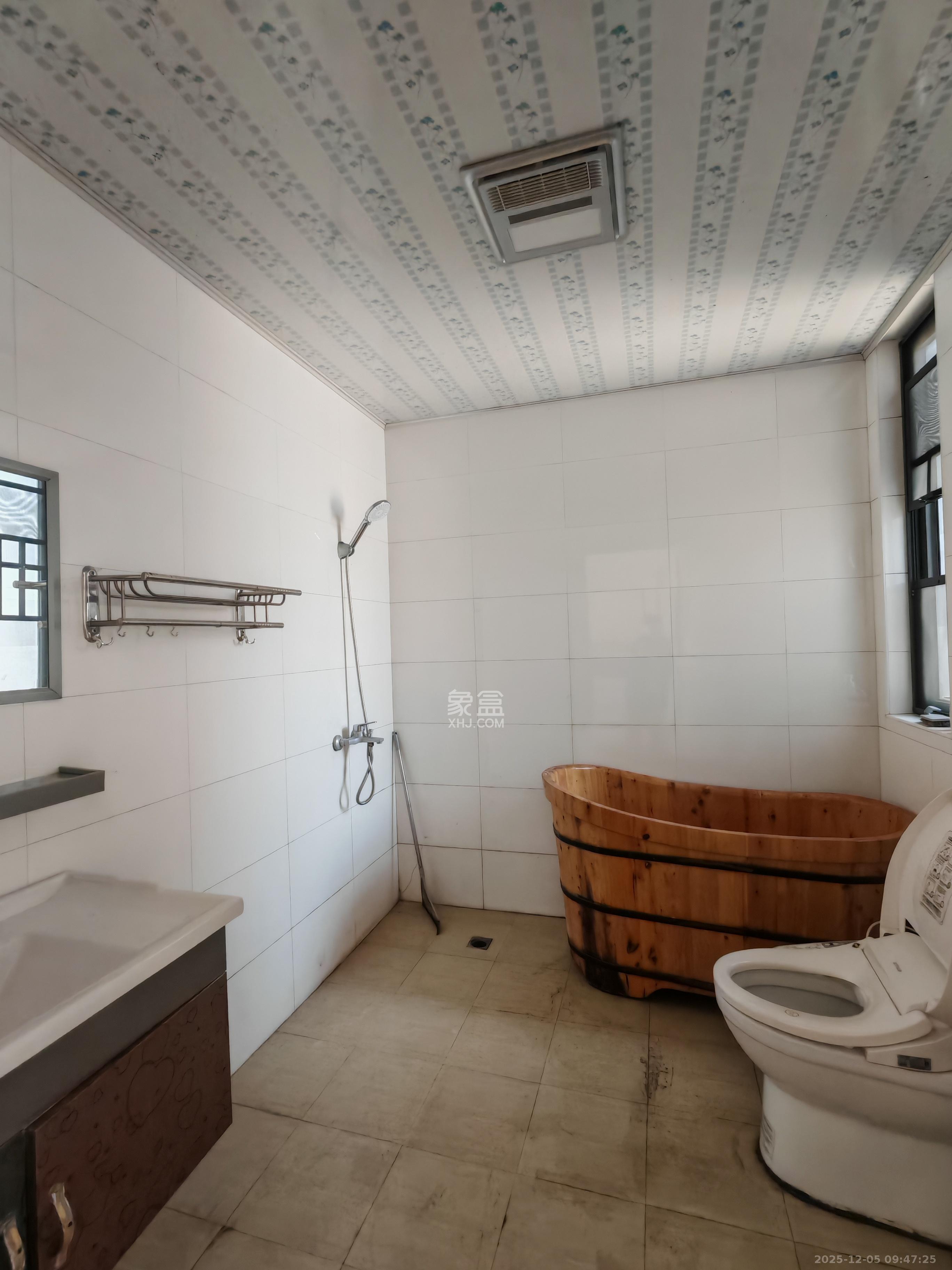 万博汇  4室2厅1卫    6500.0元/月室内图