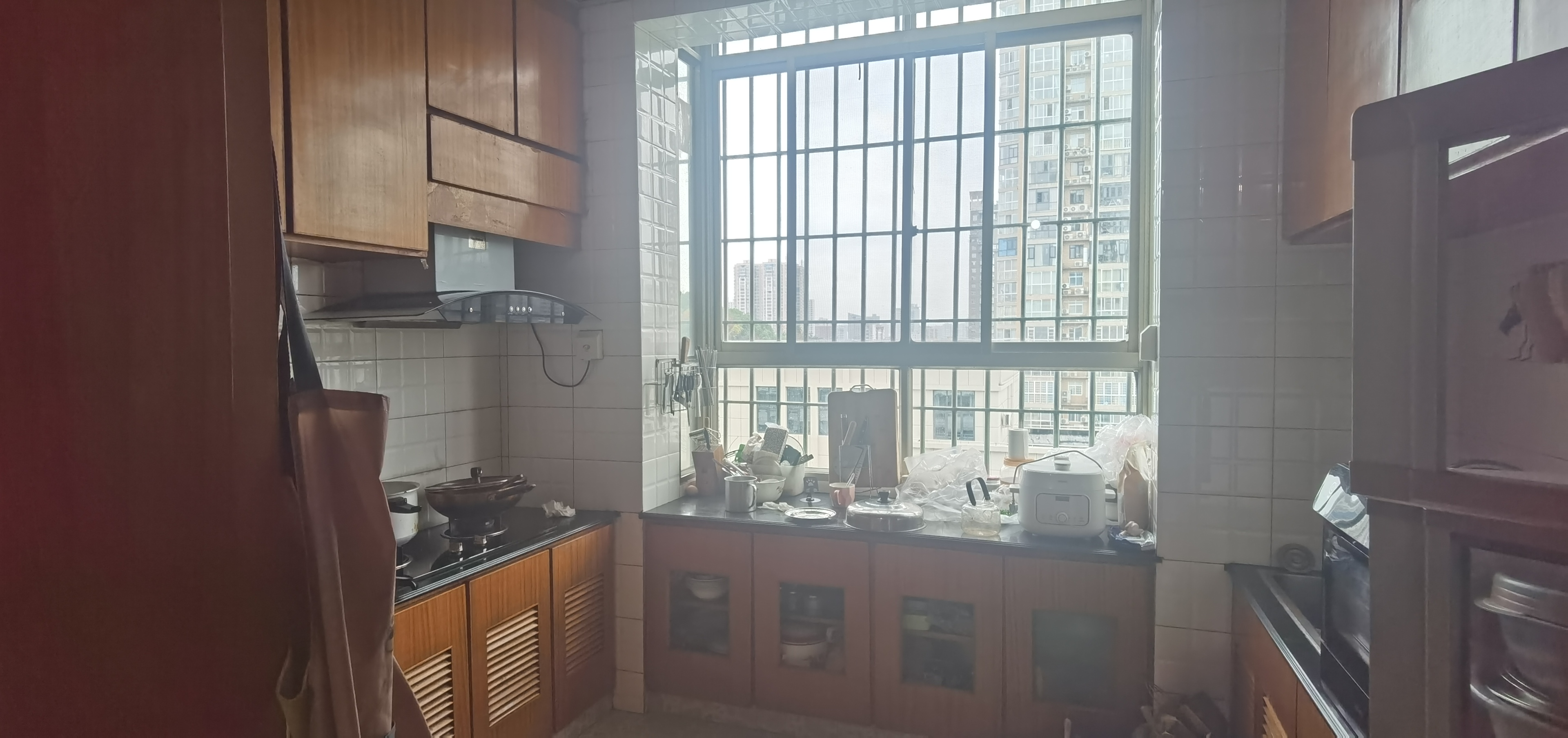 市人大政协机关大院住宅区(老市委) 4室2厅2卫 100.0万 市人大政协机关大院住宅区(老市委) 4室2厅2卫 100.0万户型图