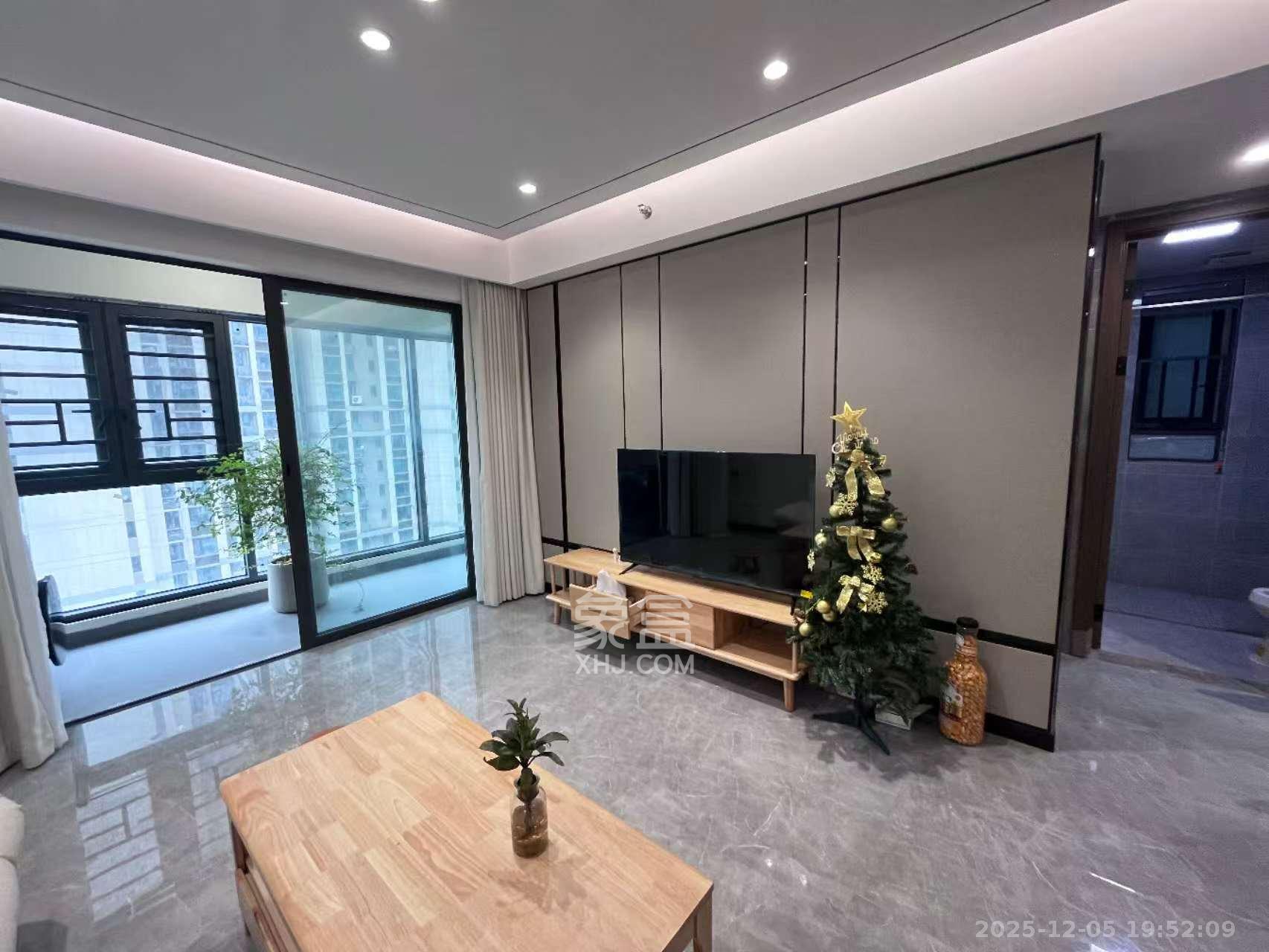 卓越中寰  3室2厅2卫    4300.0元/月室内图