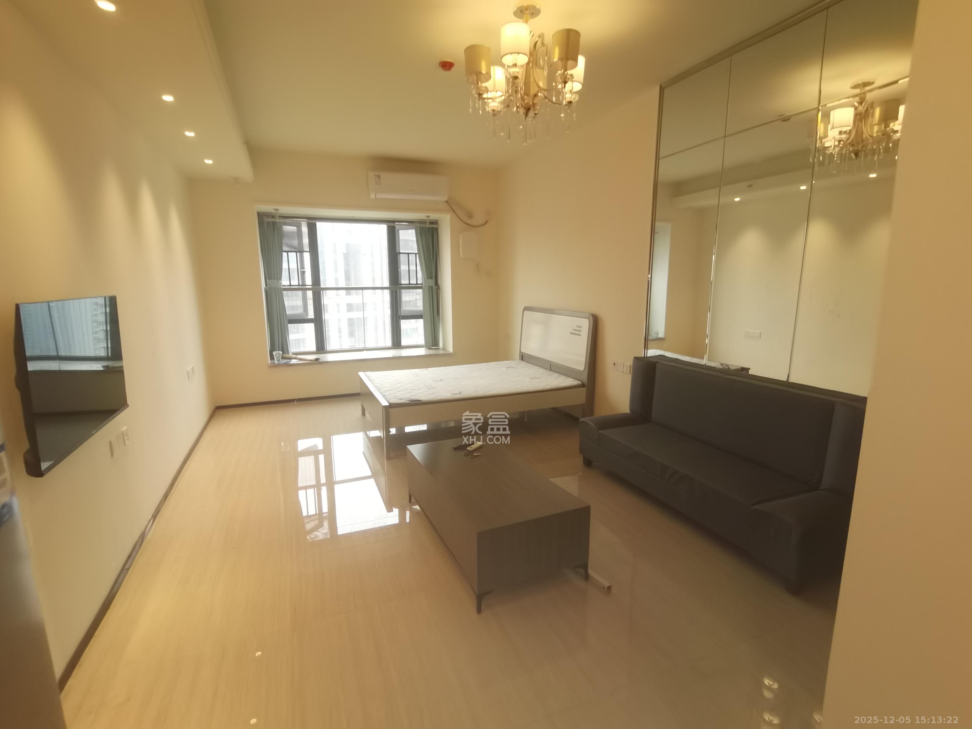 恒大清澜苑(恒大御景半岛四期) 1室1厅1卫 1400.0元/月 恒大清澜苑(恒大御景半岛四期) 1室1厅1卫 1400.0元/月室内图