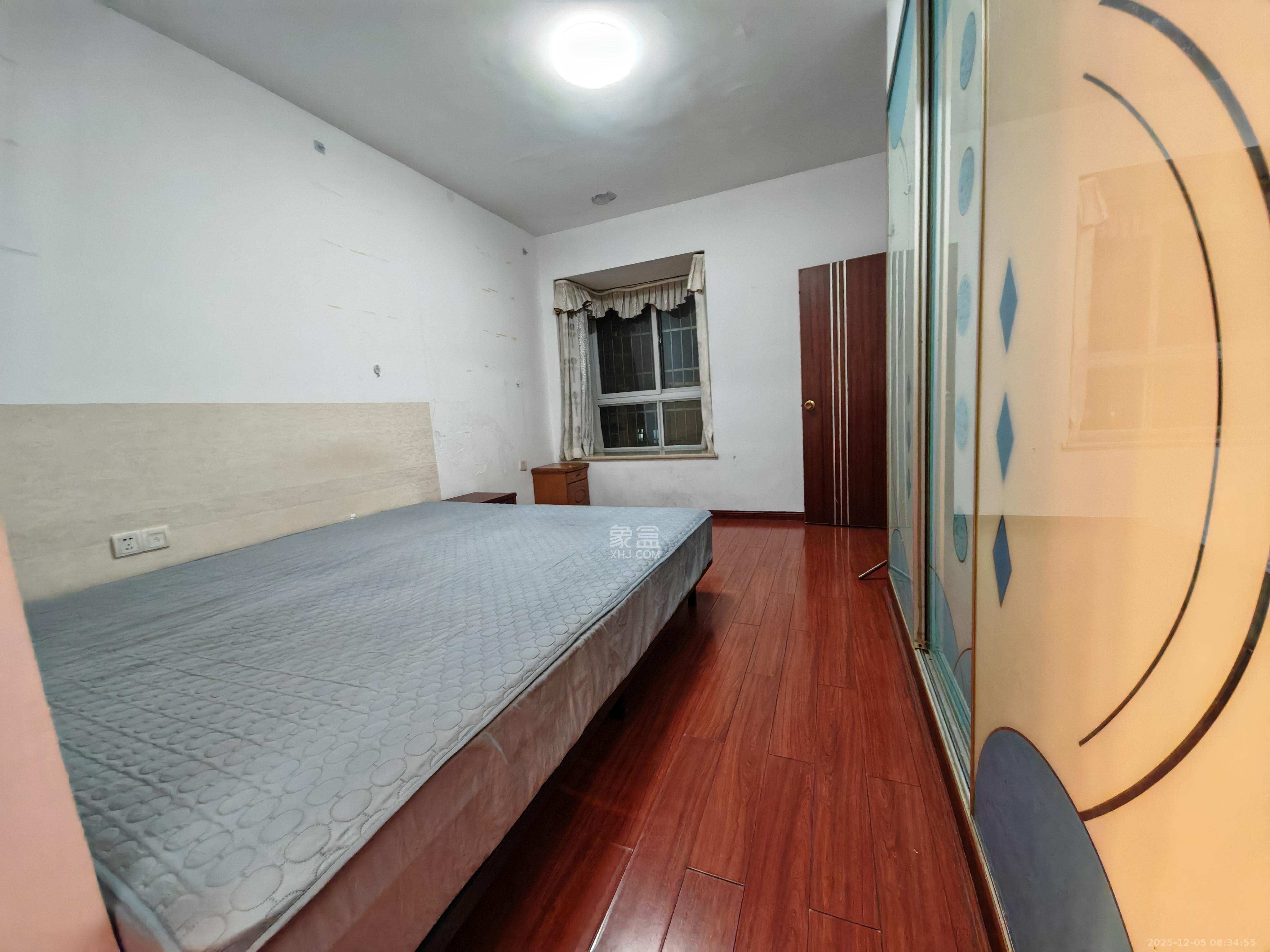 活力康城  3室2厅2卫    3200.0元/月室内图