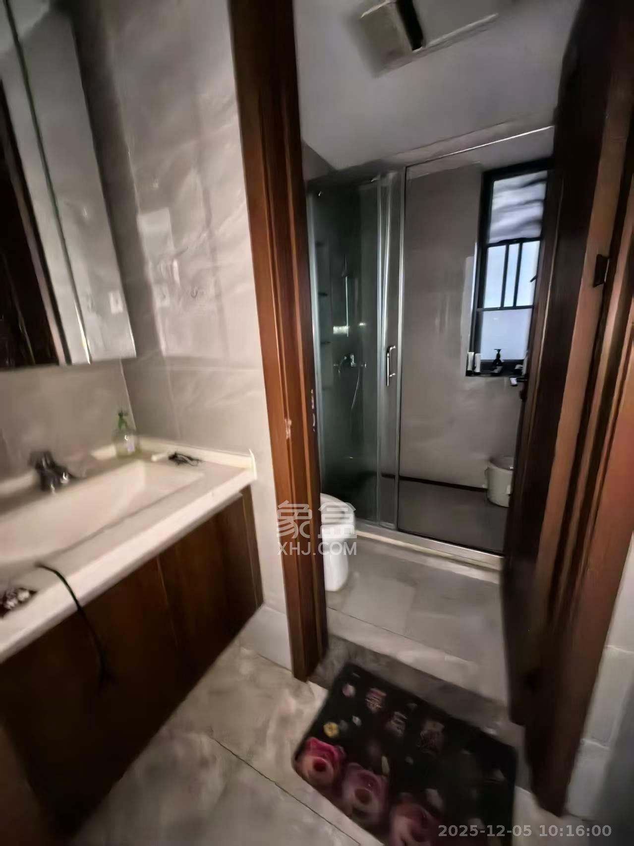 绿地长沙城际空间站（绿地新里佳苑）  3室2厅2卫    3300.0元/月室内图