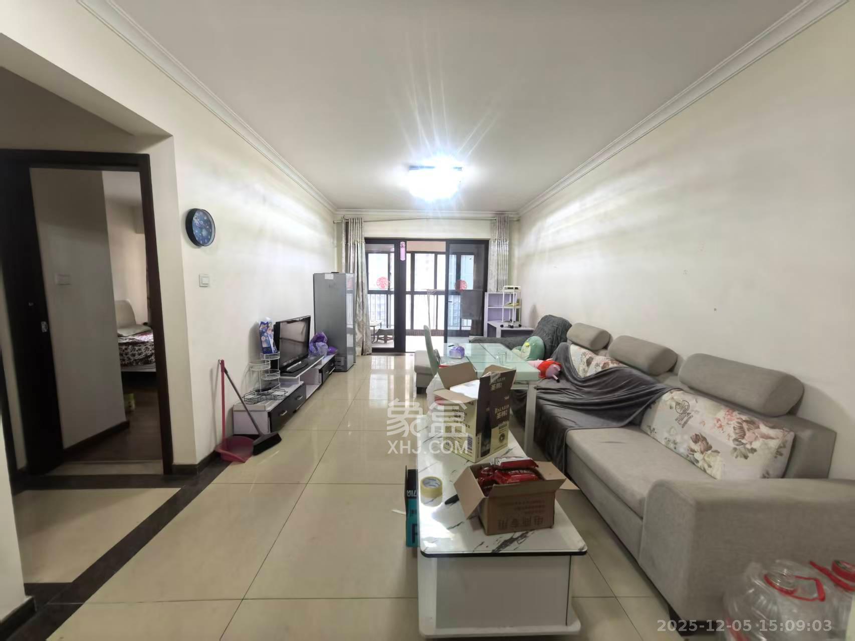 时代倾城二期  2室2厅1卫    1600.0元/月室内图