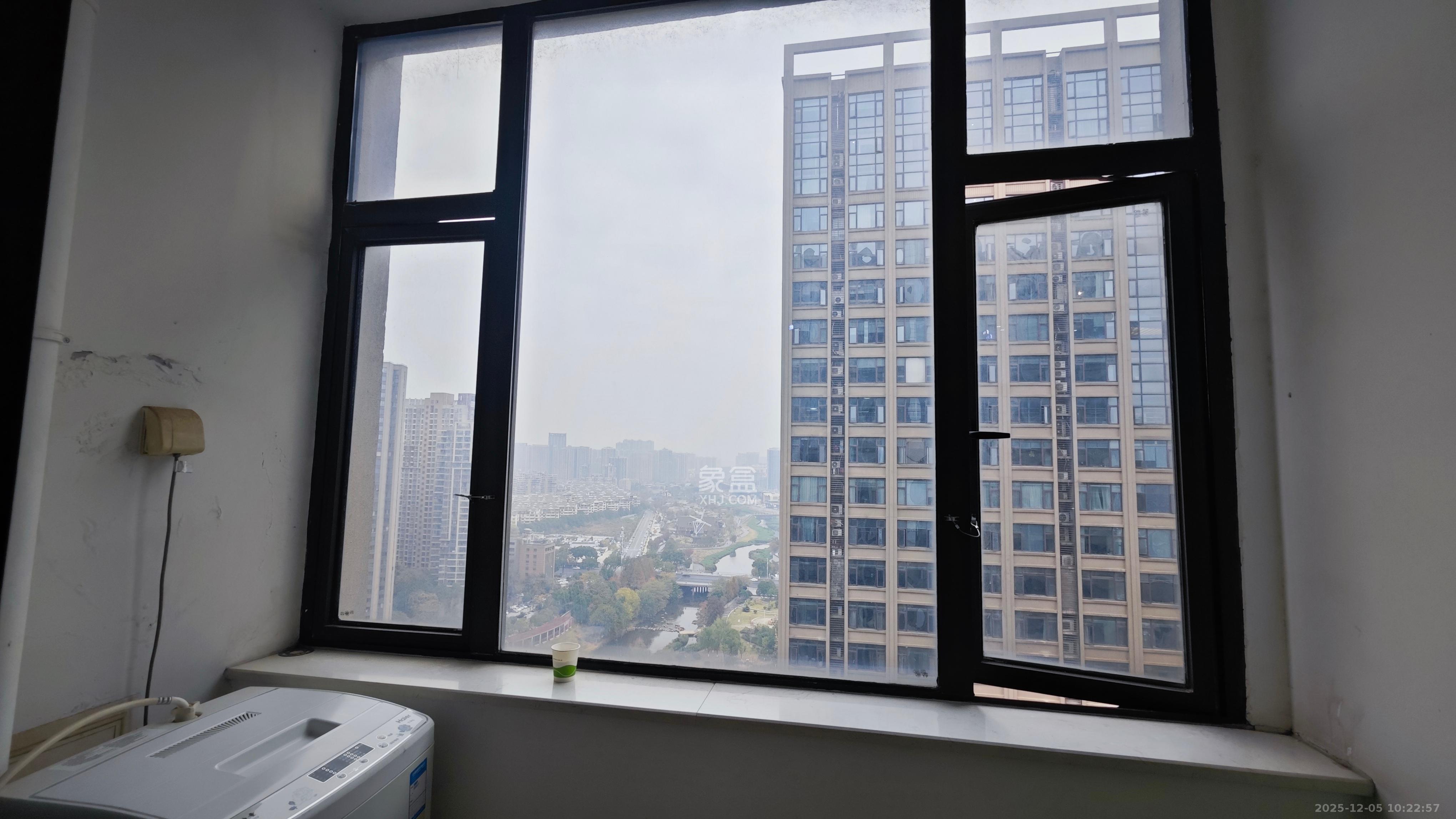 喜盈门范城 1室1厅1卫 1400.0元/月 喜盈门范城 1室1厅1卫 1400.0元/月室内图