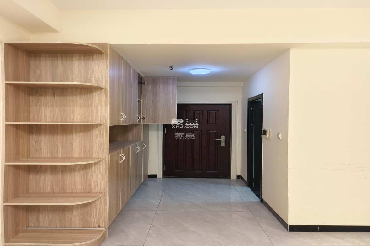 明发国际城 1室0厅0卫 1400.0元/月 明发国际城 1室0厅0卫 1400.0元/月室内图