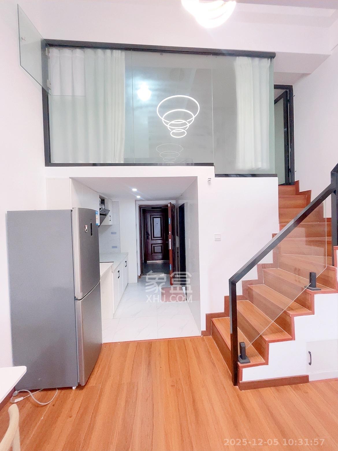 振业城三期  2室1厅1卫    2400.0元/月室内图